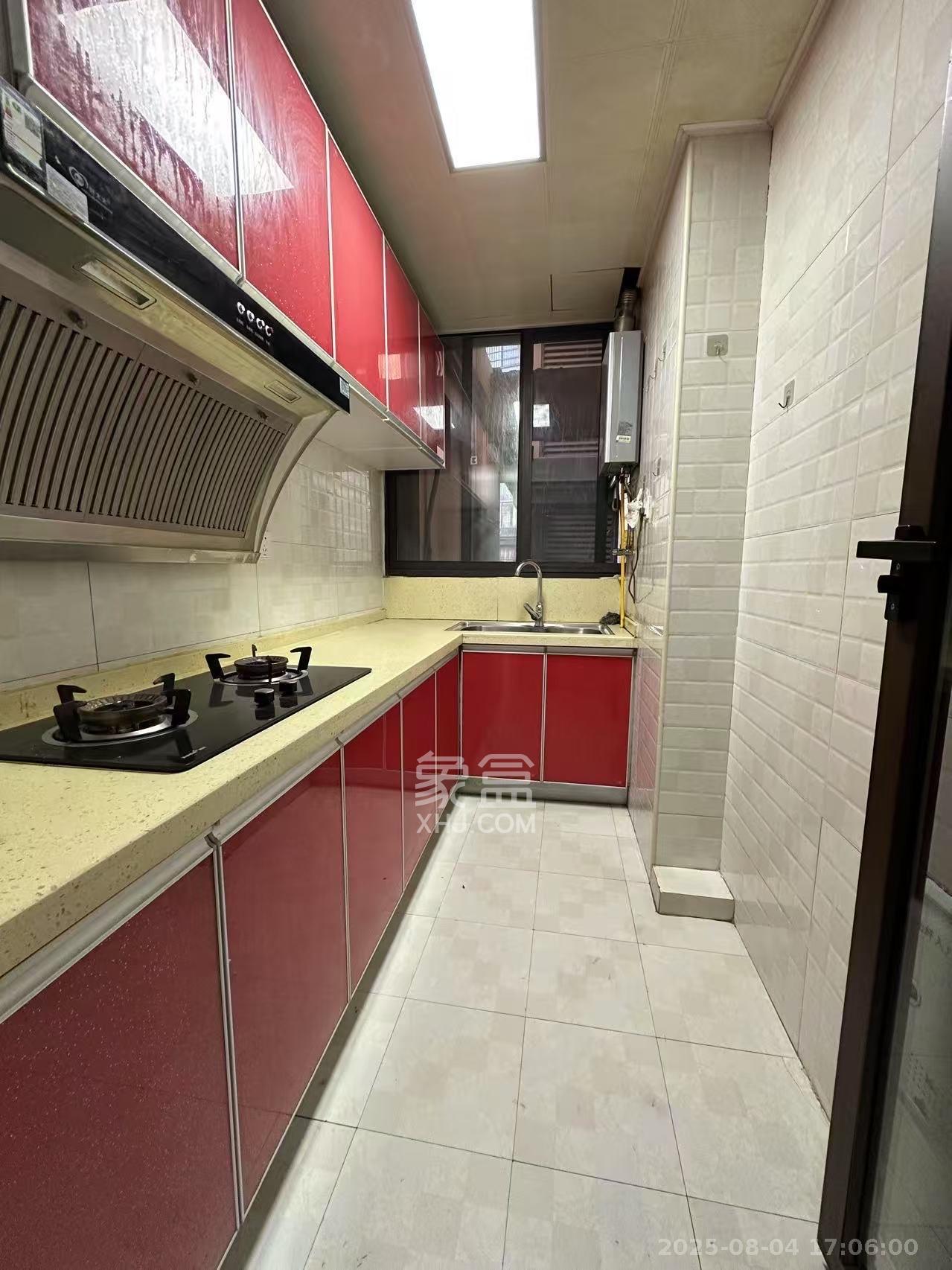 海洋半岛(月珑湾) 3室2厅1卫 2200.0元/月 海洋半岛(月珑湾) 3室2厅1卫 2200.0元/月室内图