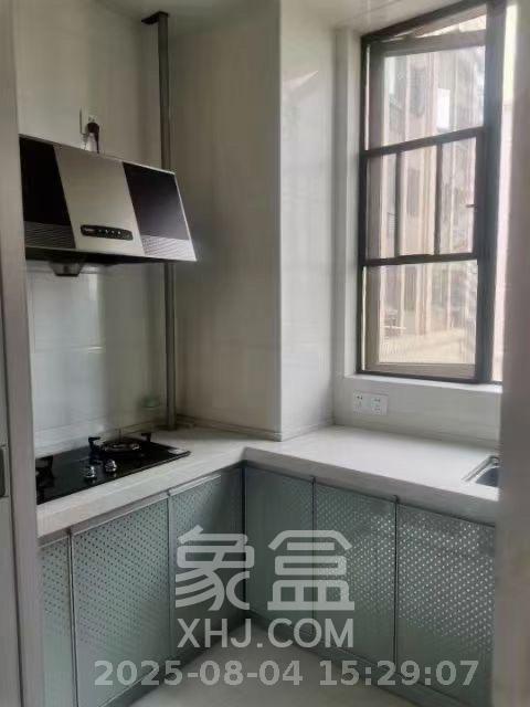 中南壹号院  1室1厅1卫   1700.00元/月室内图
