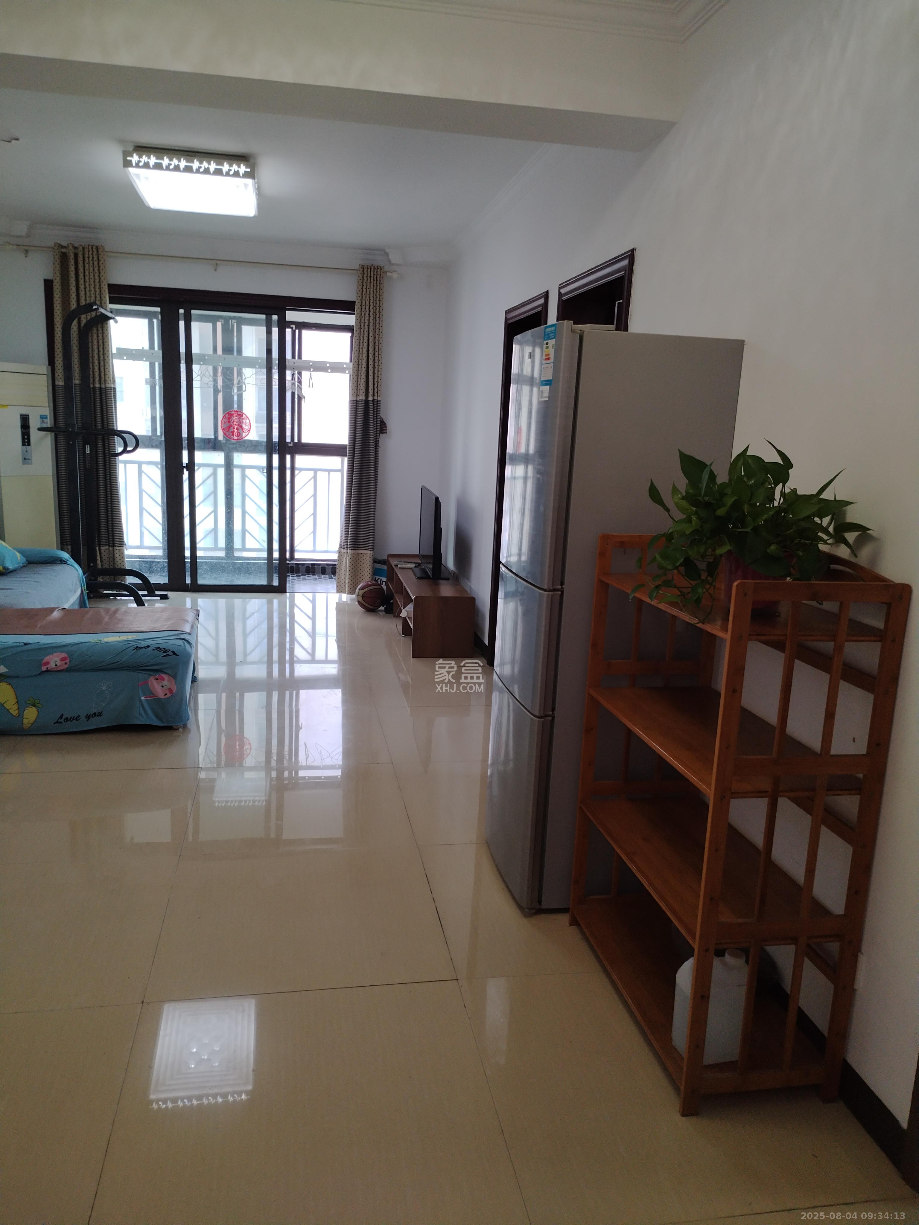 旭辉藏郡(藏郡、旭湘华府) 2室2厅1卫 2000.0元/月 旭辉藏郡(藏郡、旭湘华府) 2室2厅1卫 2000.0元/月室内图