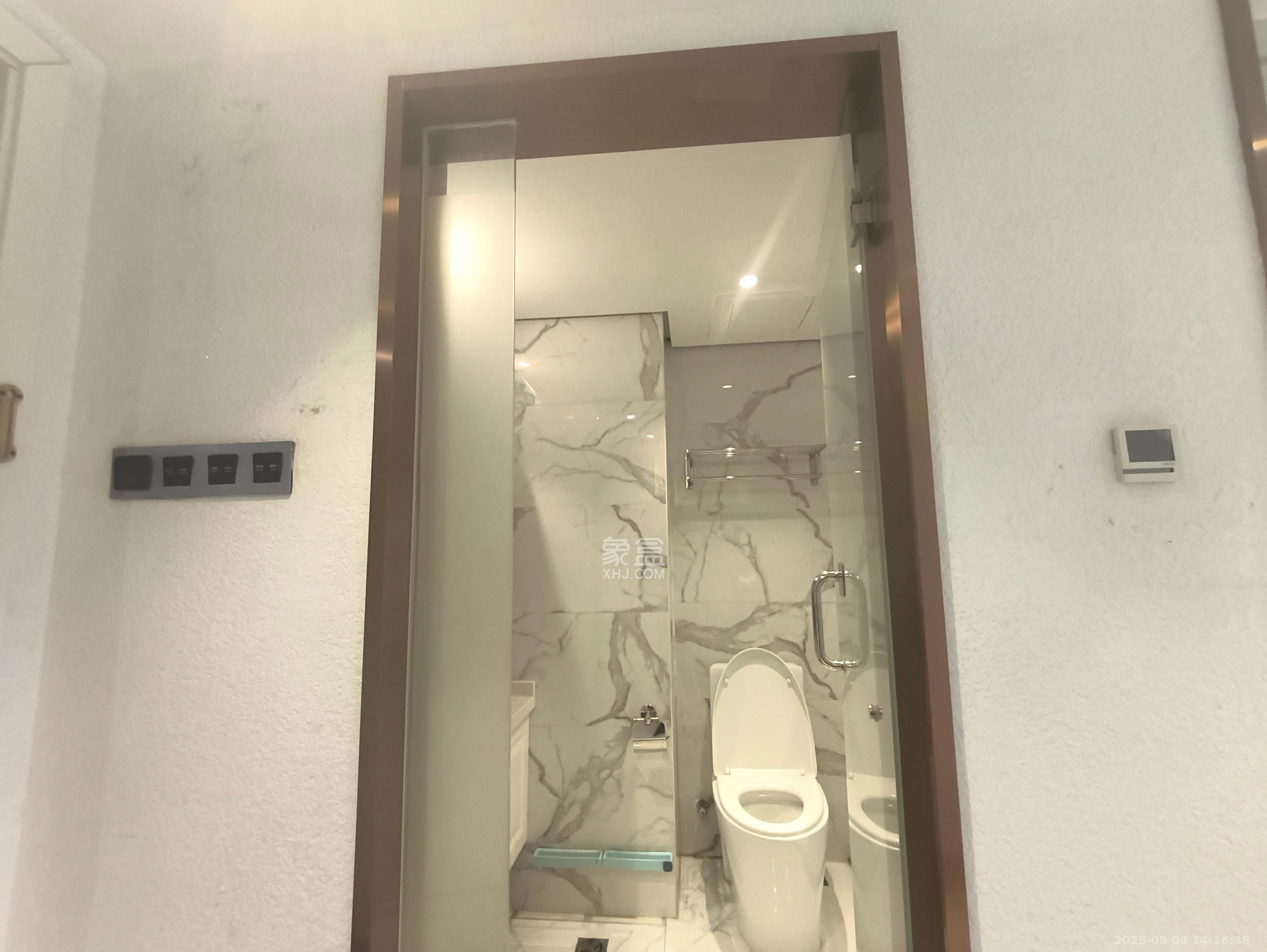 高升时代广场(冠铭商务中心) 1室0厅0卫 1500.0元/月 高升时代广场(冠铭商务中心) 1室0厅0卫 1500.0元/月室内图