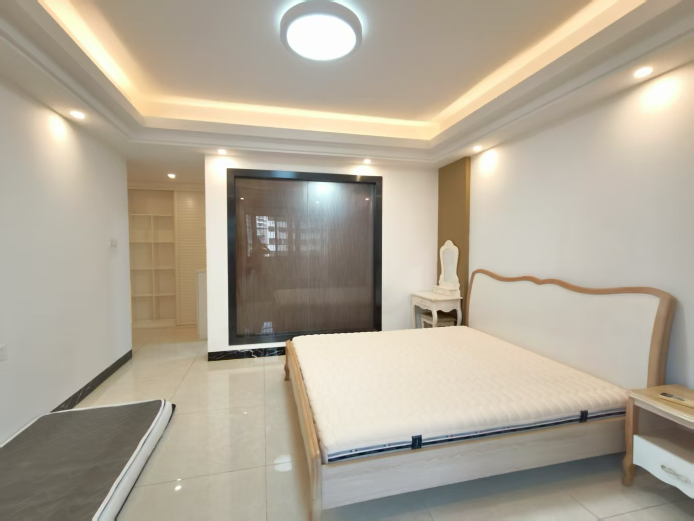 百金城小区 4室2厅2卫 4000.0元/月 百金城小区 4室2厅2卫 4000.0元/月室内图