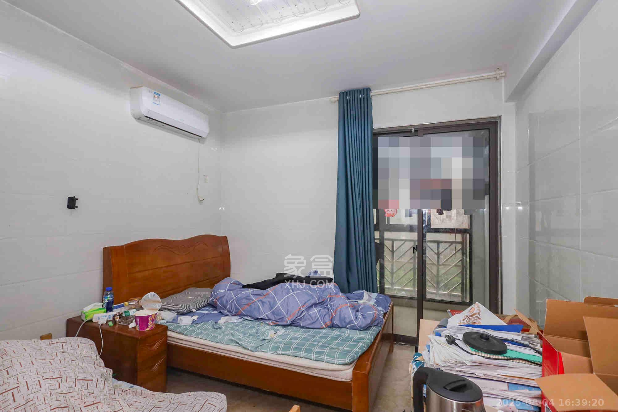 旭辉藏郡(藏郡、旭湘华府) 3室2厅1卫 2200.0元/月 旭辉藏郡(藏郡、旭湘华府) 3室2厅1卫 2200.0元/月室内图