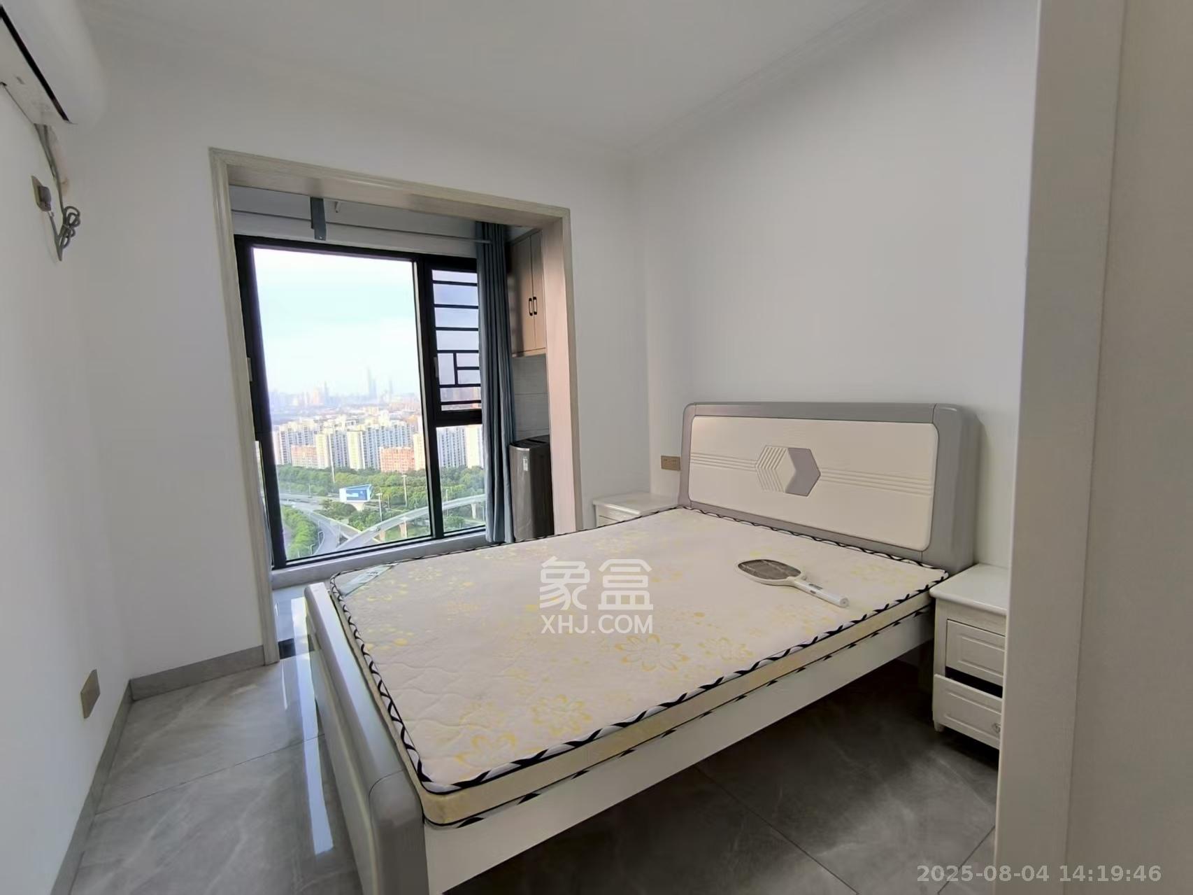 惟泽园 3室2厅2卫 3000.0元/月 惟泽园 3室2厅2卫 3000.0元/月室内图