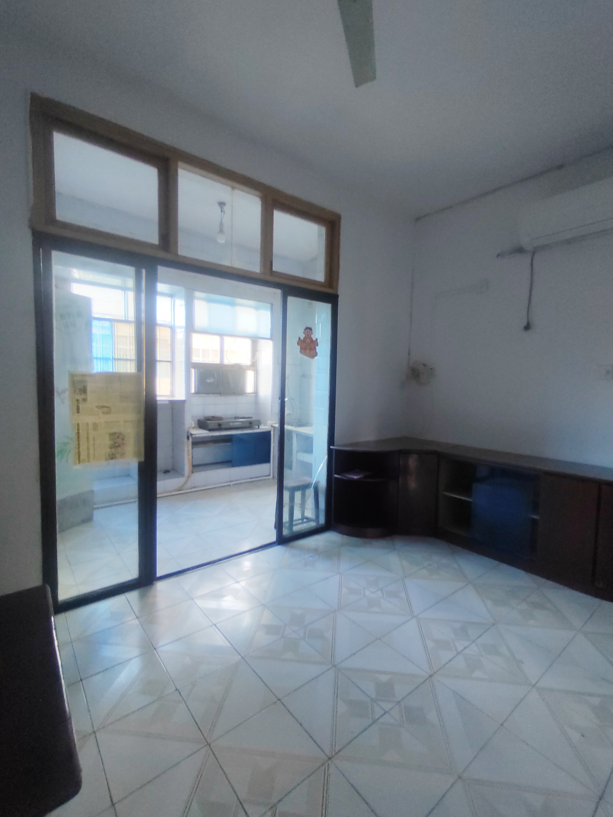 娄底技师学院家属院  1室1厅1卫    810.0元/月室内图