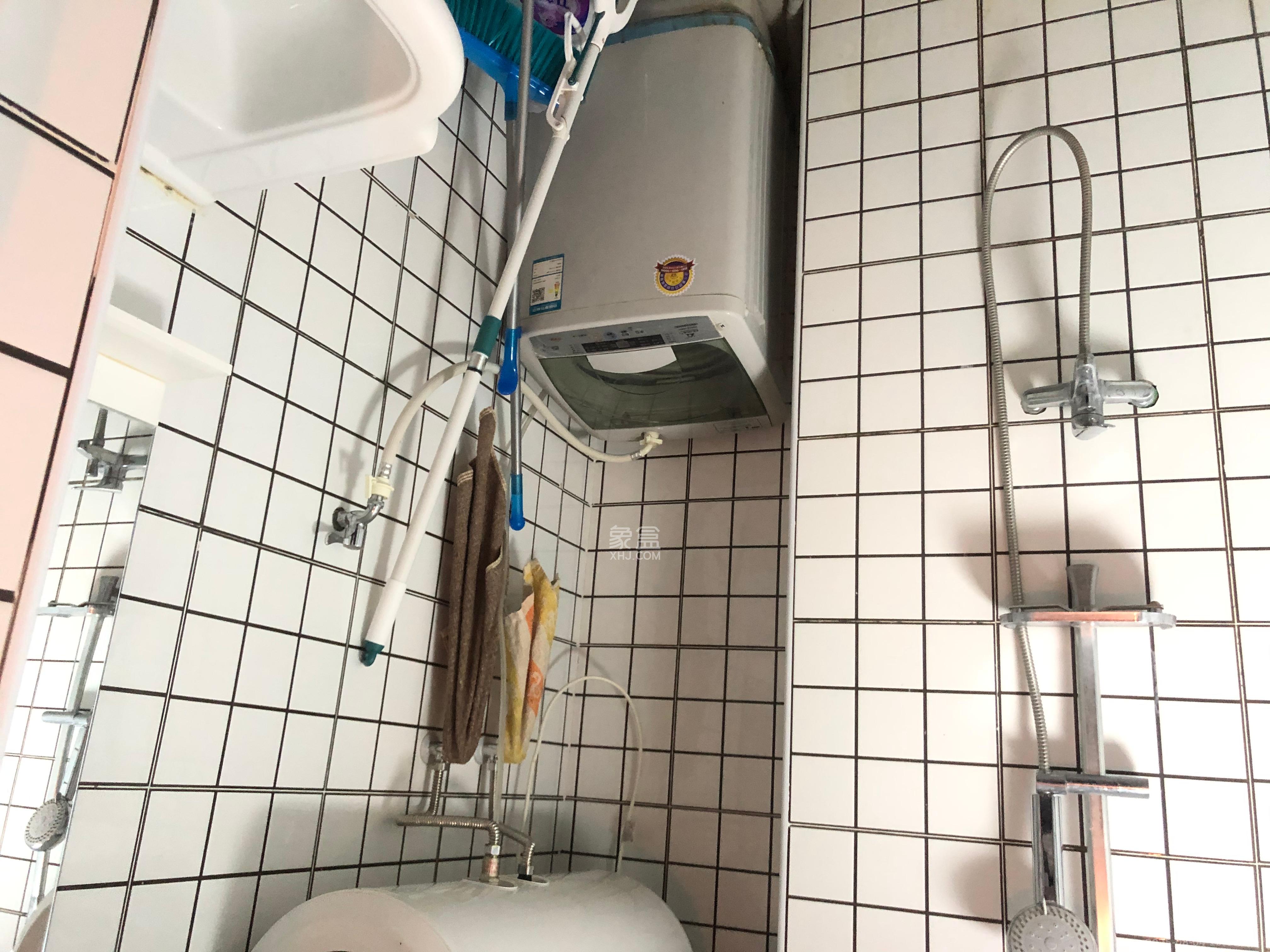 洋湖时代  1室1厅1卫    1400.0元/月室内图