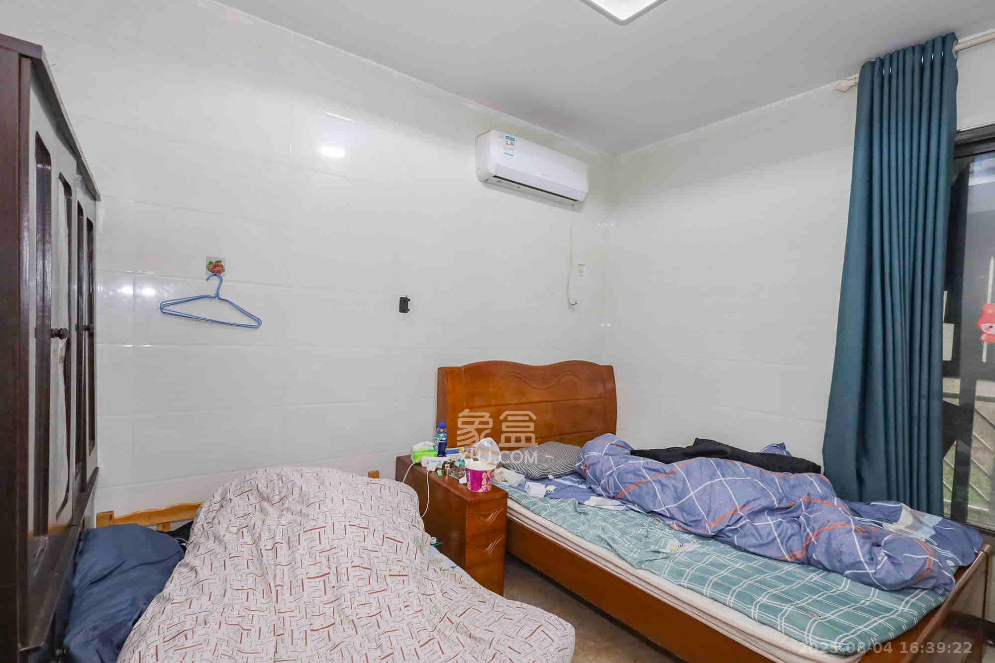 旭辉藏郡(藏郡、旭湘华府) 3室2厅1卫 2200.0元/月 旭辉藏郡(藏郡、旭湘华府) 3室2厅1卫 2200.0元/月室内图