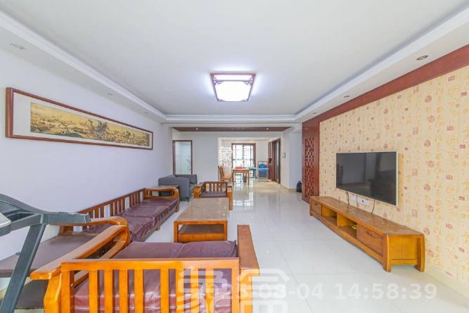 华天苑  4室2厅2卫    3000.0元/月 华天苑  4室2厅2卫    3000.0元/月