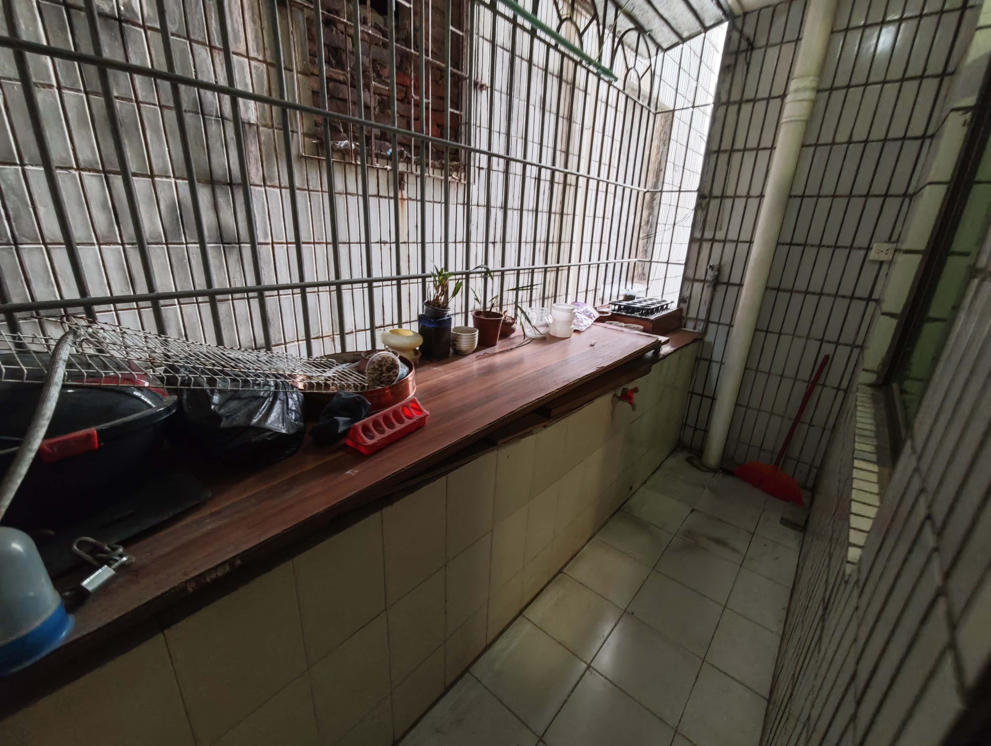 翔隆楼 3室2厅1卫 1600.0元/月 翔隆楼 3室2厅1卫 1600.0元/月室内图