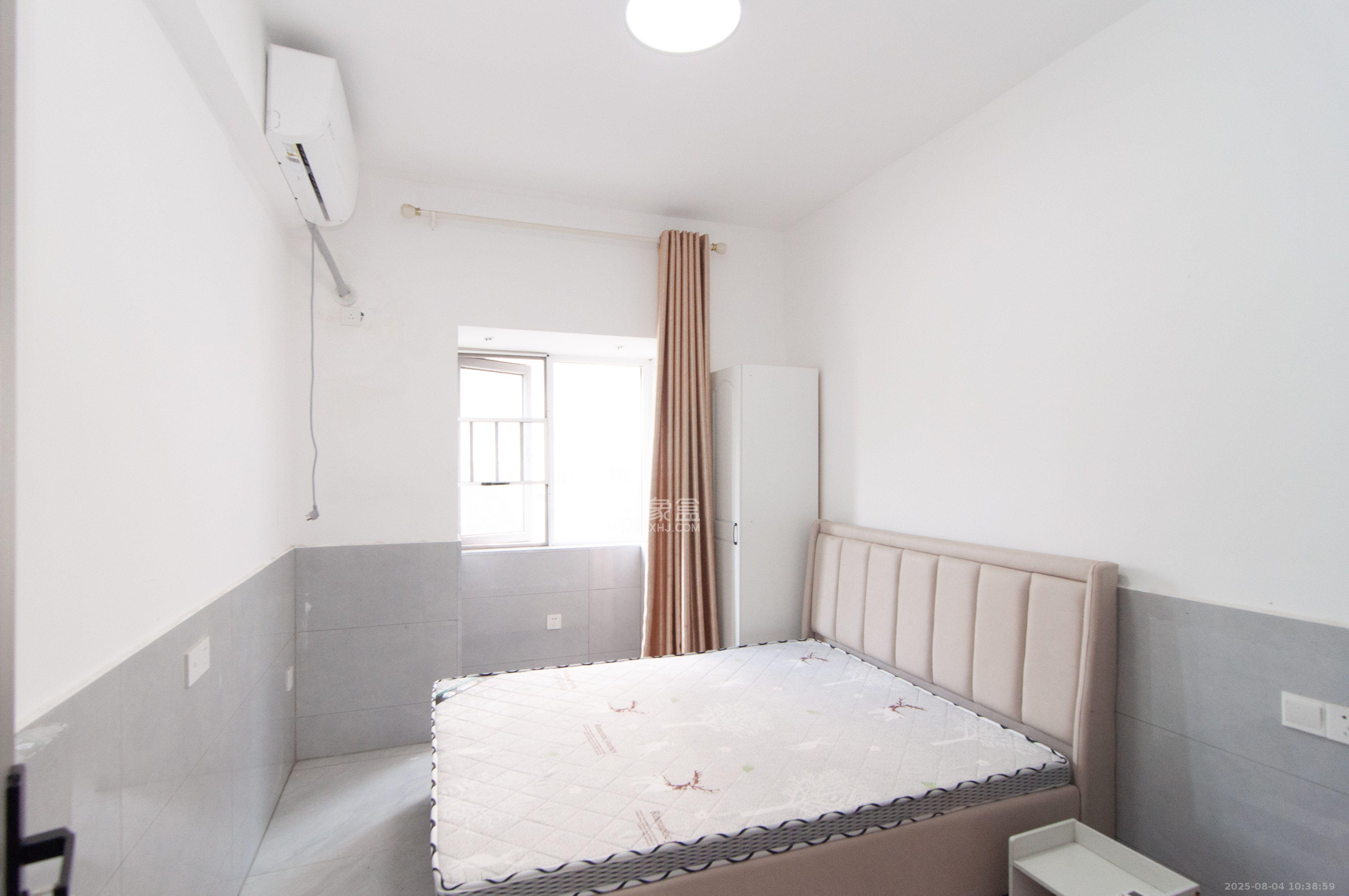 麓阳和景雅苑 3室2厅2卫 3100.0元/月 麓阳和景雅苑 3室2厅2卫 3100.0元/月室内图