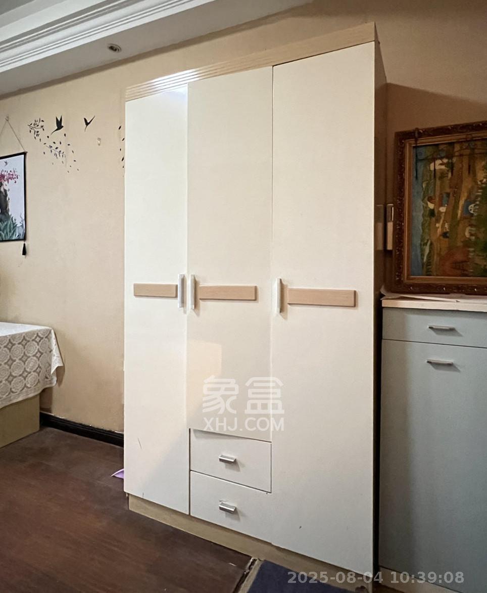 铂宫  1室1厅1卫    1600.0元/月室内图