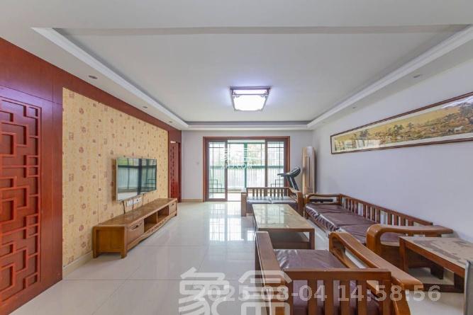 华天苑  4室2厅2卫    3000.0元/月室内图