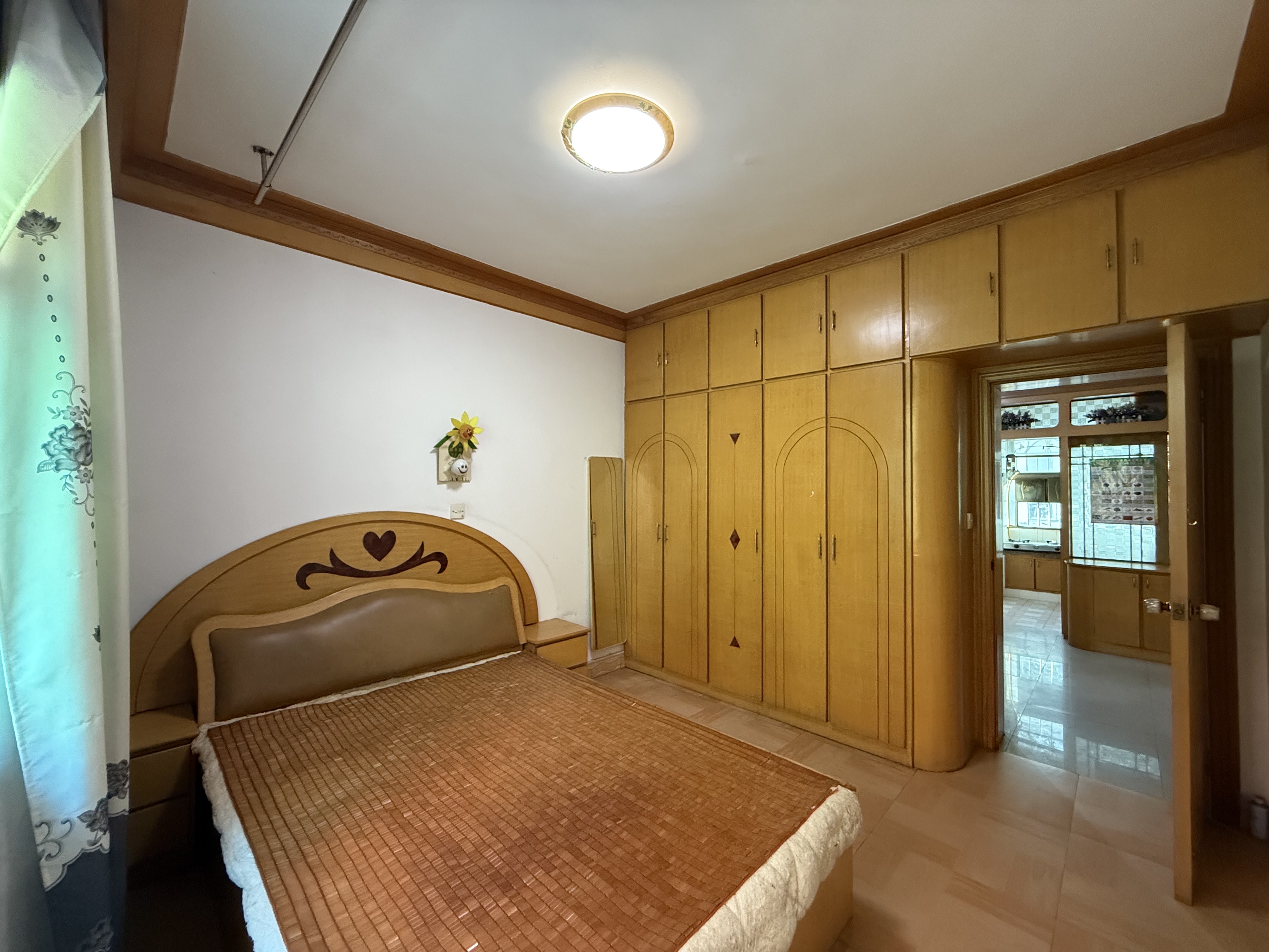 418家属区 3室2厅1卫 39.8万 418家属区 3室2厅1卫 39.8万客厅