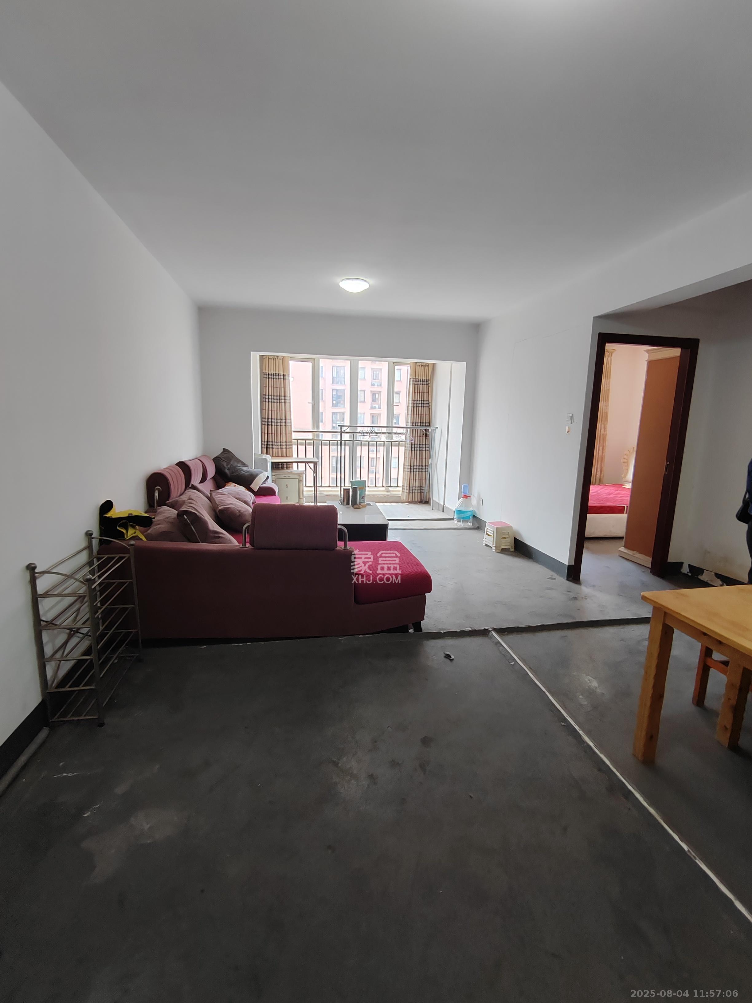 丽发新城 2室2厅1卫 1100.0元/月 丽发新城 2室2厅1卫 1100.0元/月室内图