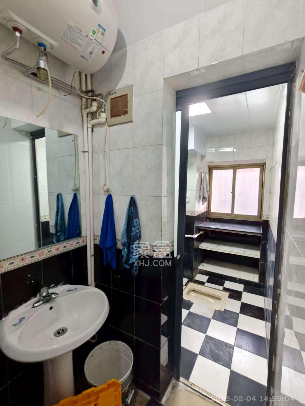 平安楼(蔡锷南路26号) 3室2厅1卫 3000.0元/月 平安楼(蔡锷南路26号) 3室2厅1卫 3000.0元/月室内图