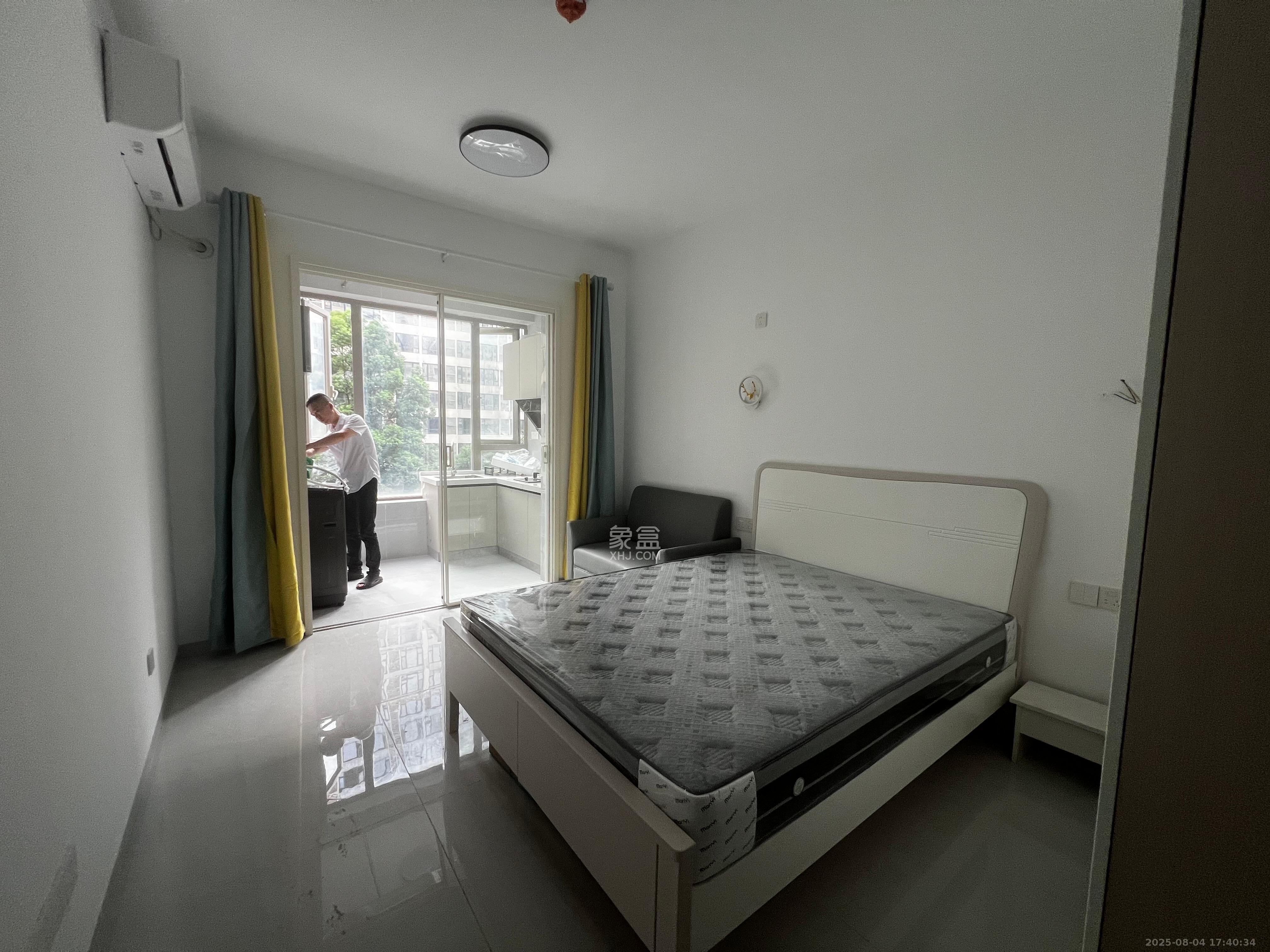 怡海星城 1室1厅1卫 1100.0元/月 怡海星城 1室1厅1卫 1100.0元/月室内图