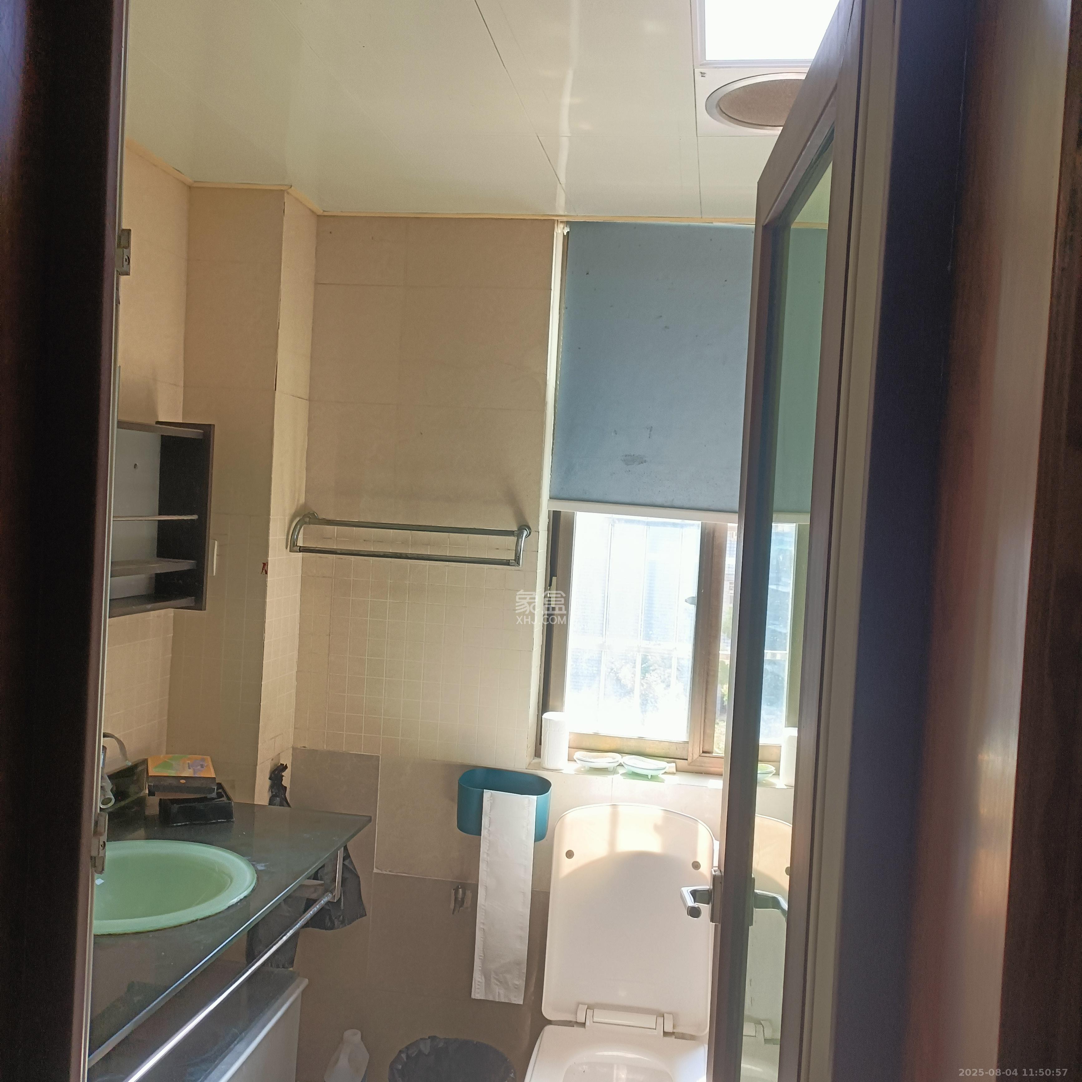 金湘北苑 4室2厅2卫 2700.0元/月 金湘北苑 4室2厅2卫 2700.0元/月室内图