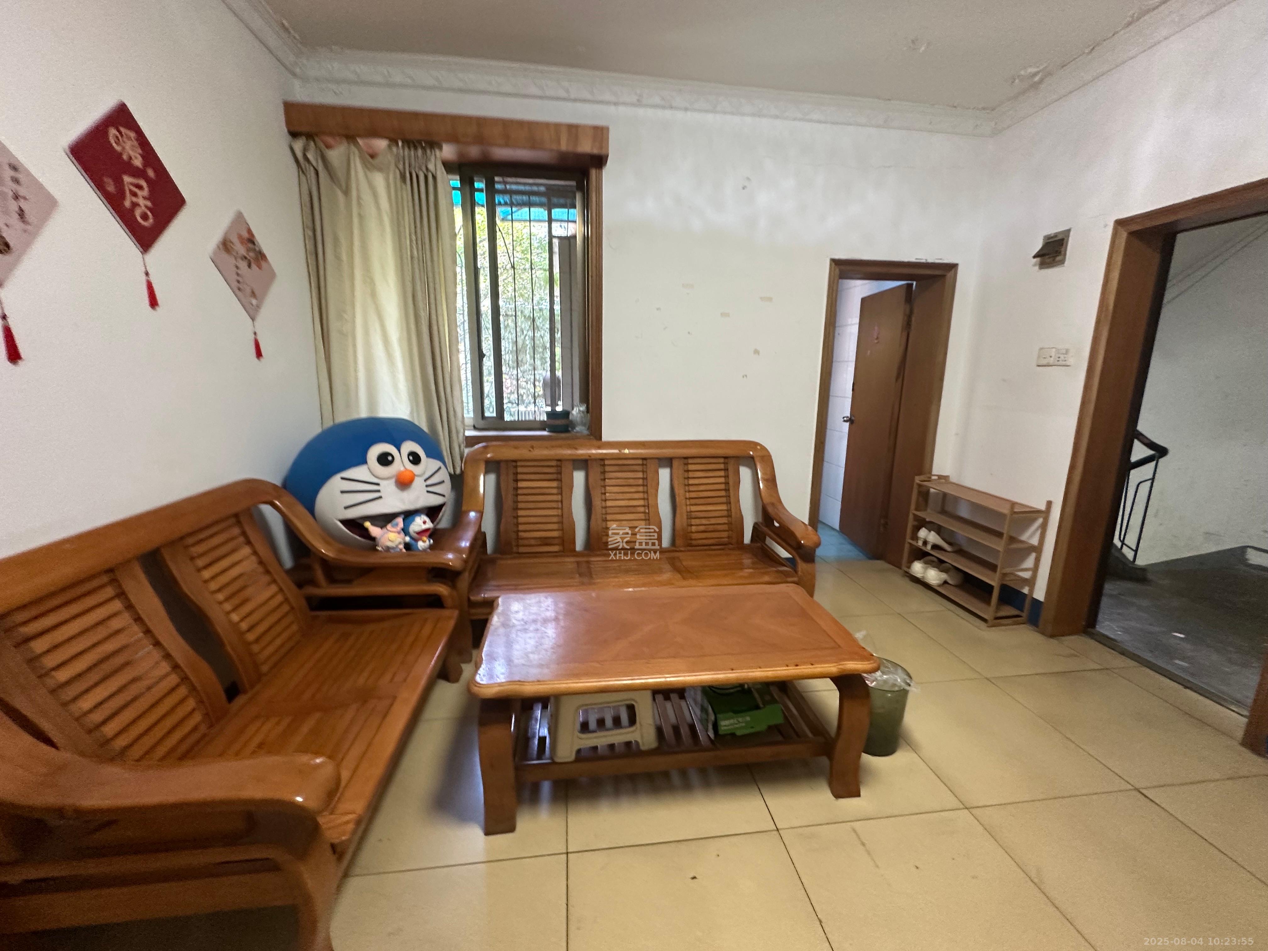 赤岗小区（一二三片）  3室2厅1卫    1800.0元/月室内图