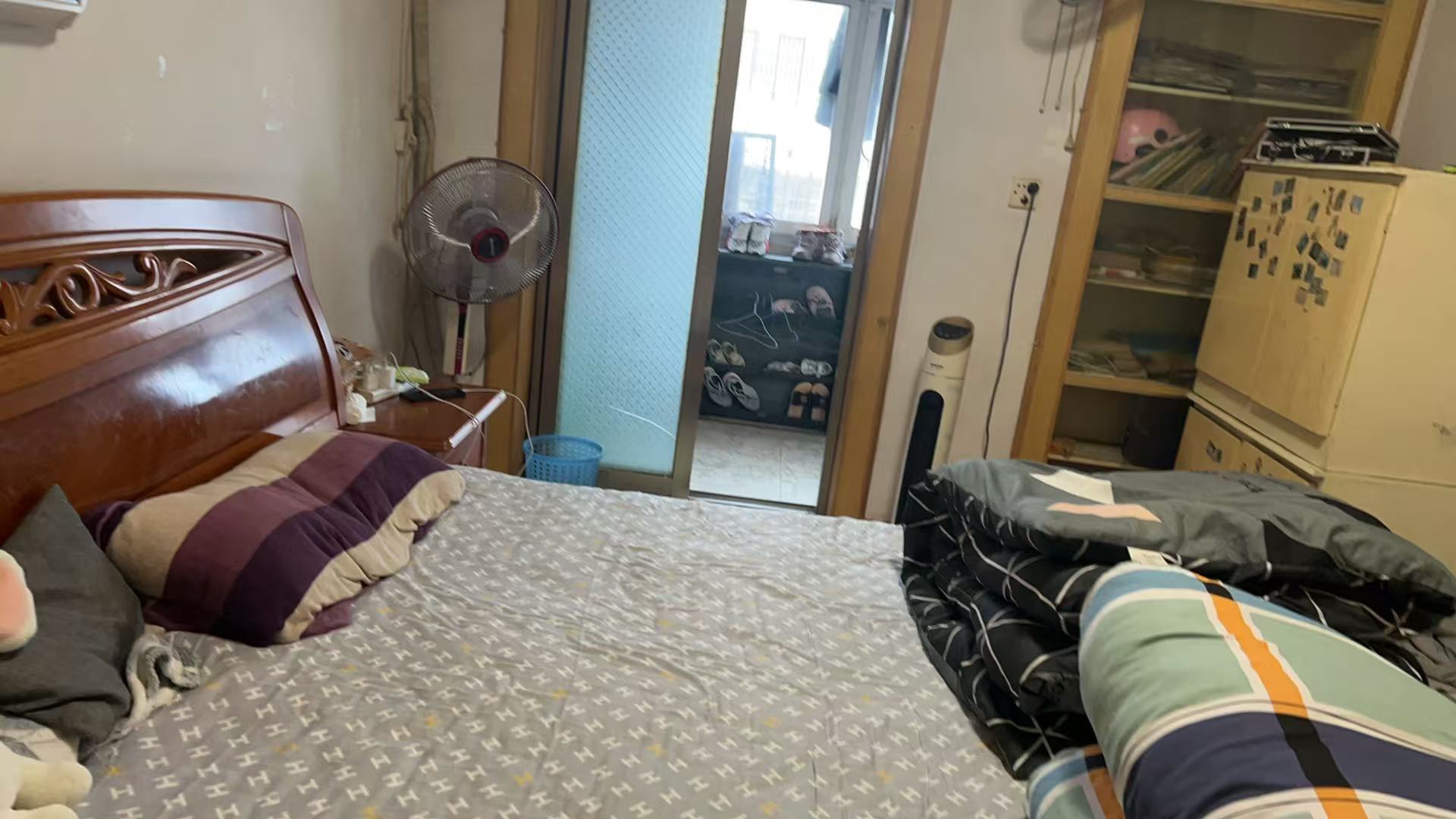 涟钢大市场  2室1厅1卫    19.8万客厅