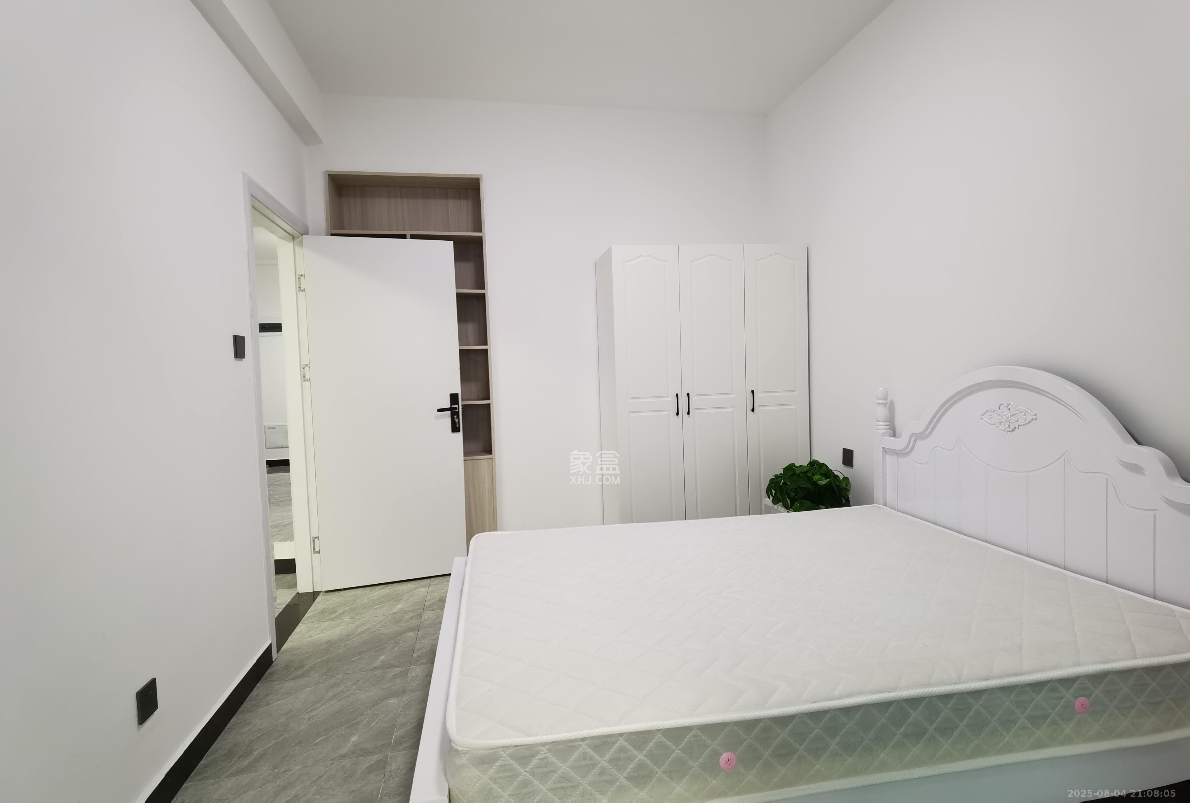 明昇壹城（明昇时代广场）二期  3室2厅2卫    3000.0元/月室内图