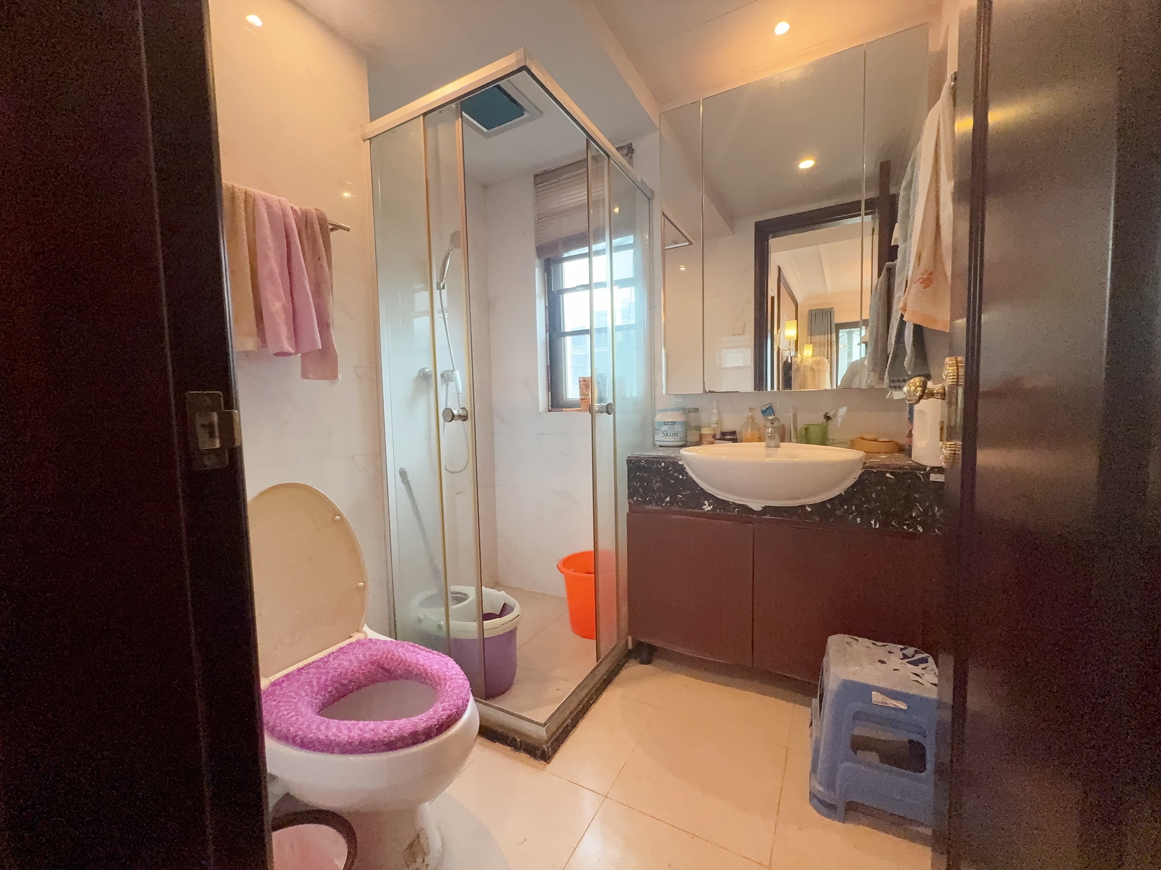 恒大海口文化旅游城 3室2厅1卫 2300.0元/月 恒大海口文化旅游城 3室2厅1卫 2300.0元/月室内图