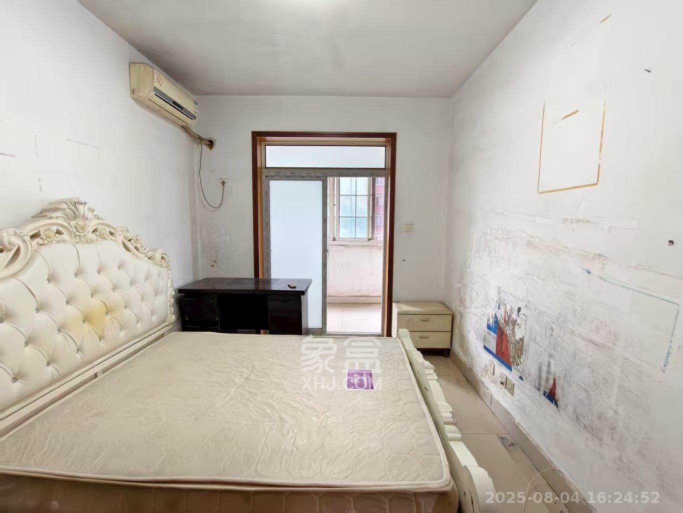 嘉盛逸林园(新合村综合楼) 3室2厅2卫 2000.0元/月 嘉盛逸林园(新合村综合楼) 3室2厅2卫 2000.0元/月室内图