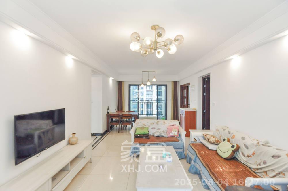 中海梅溪湖壹号  3室2厅2卫    3500.0元/月 中海梅溪湖壹号  3室2厅2卫    3500.0元/月室内图