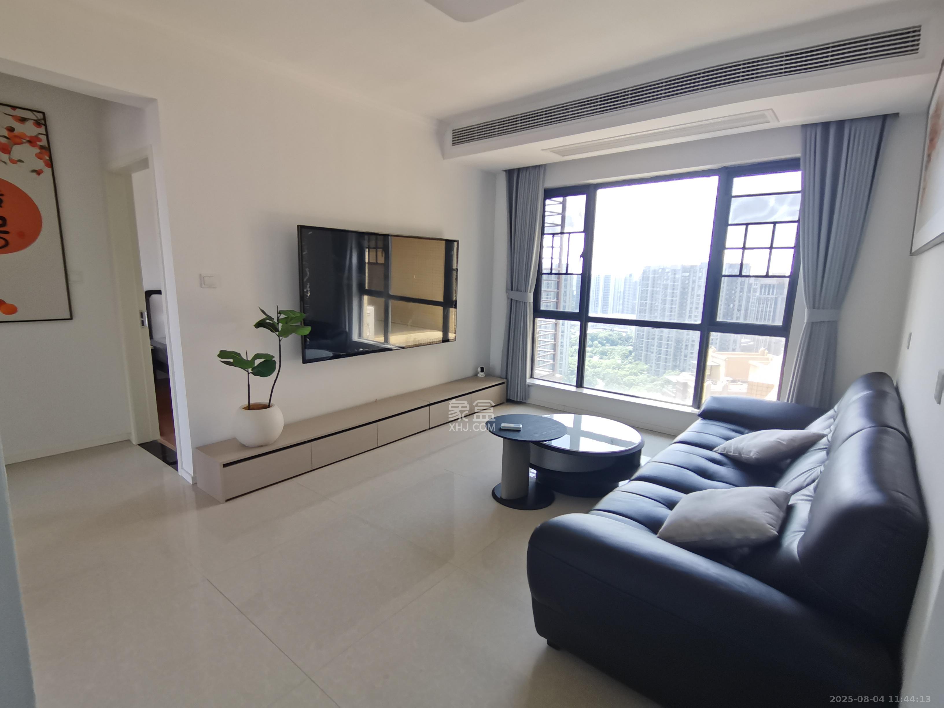 兰亭湾畔 3室2厅1卫 3200.0元/月 兰亭湾畔 3室2厅1卫 3200.0元/月室内图