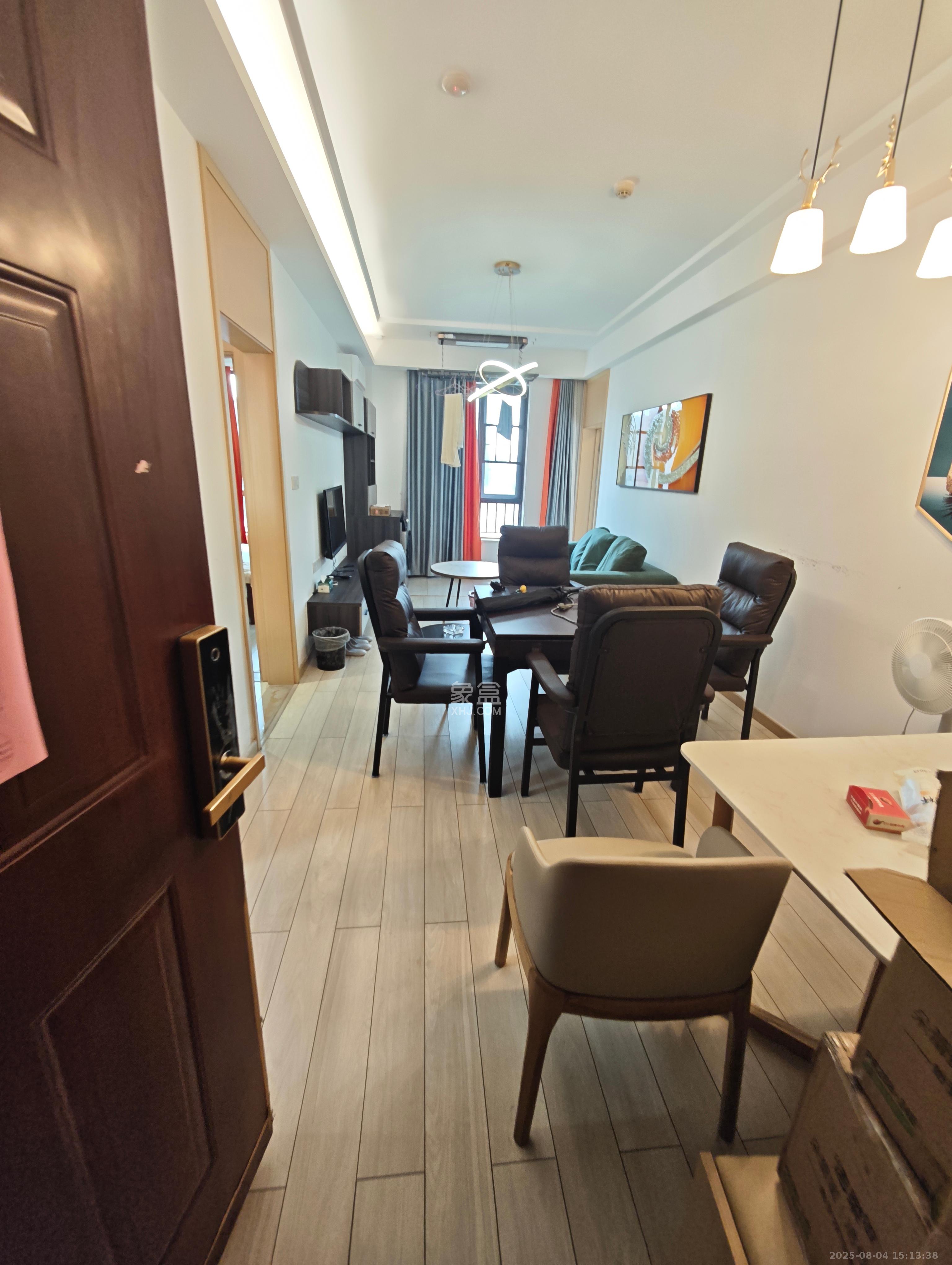 启迪协信中心 2室2厅1卫 2400.0元/月 启迪协信中心 2室2厅1卫 2400.0元/月室内图