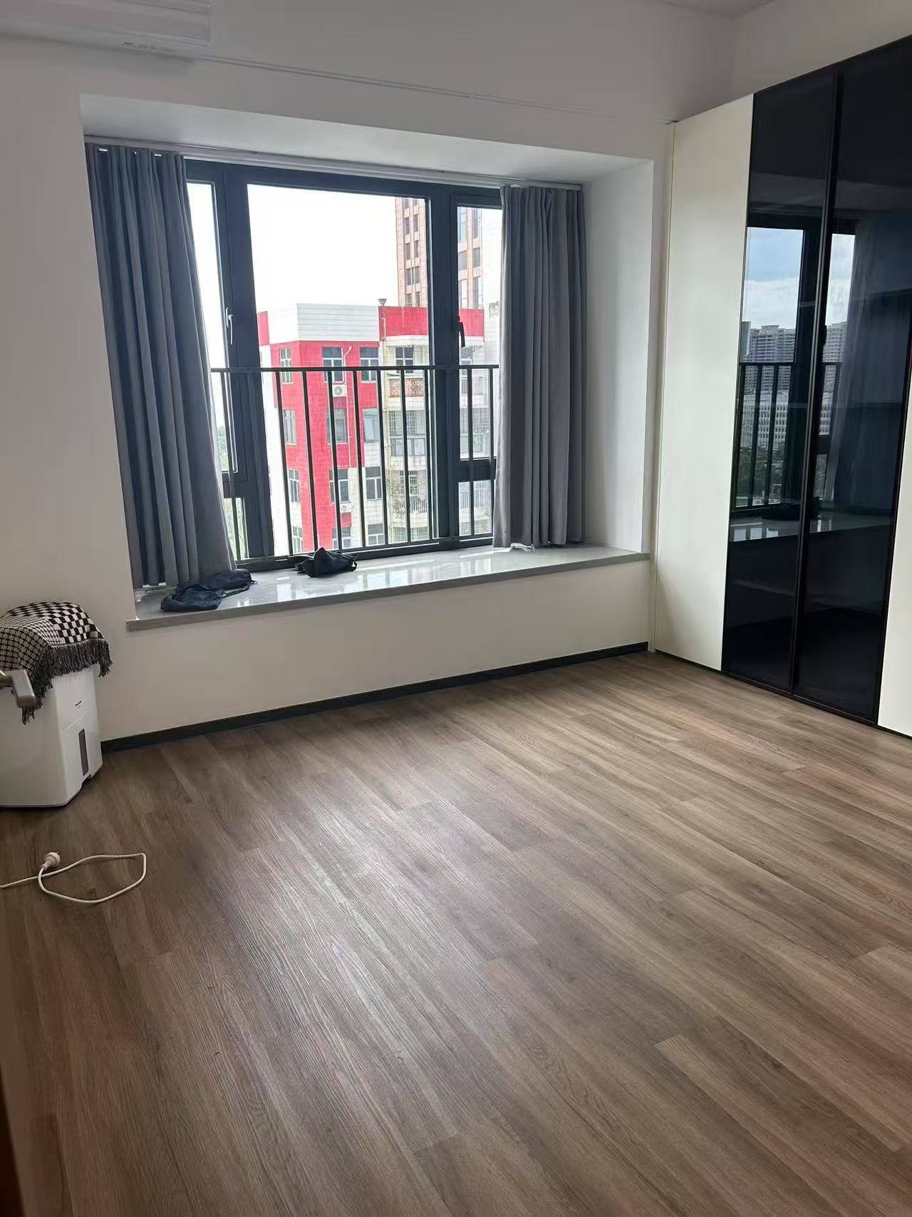 华润中心三期 4室2厅3卫 11000.0元/月 华润中心三期 4室2厅3卫 11000.0元/月室内图