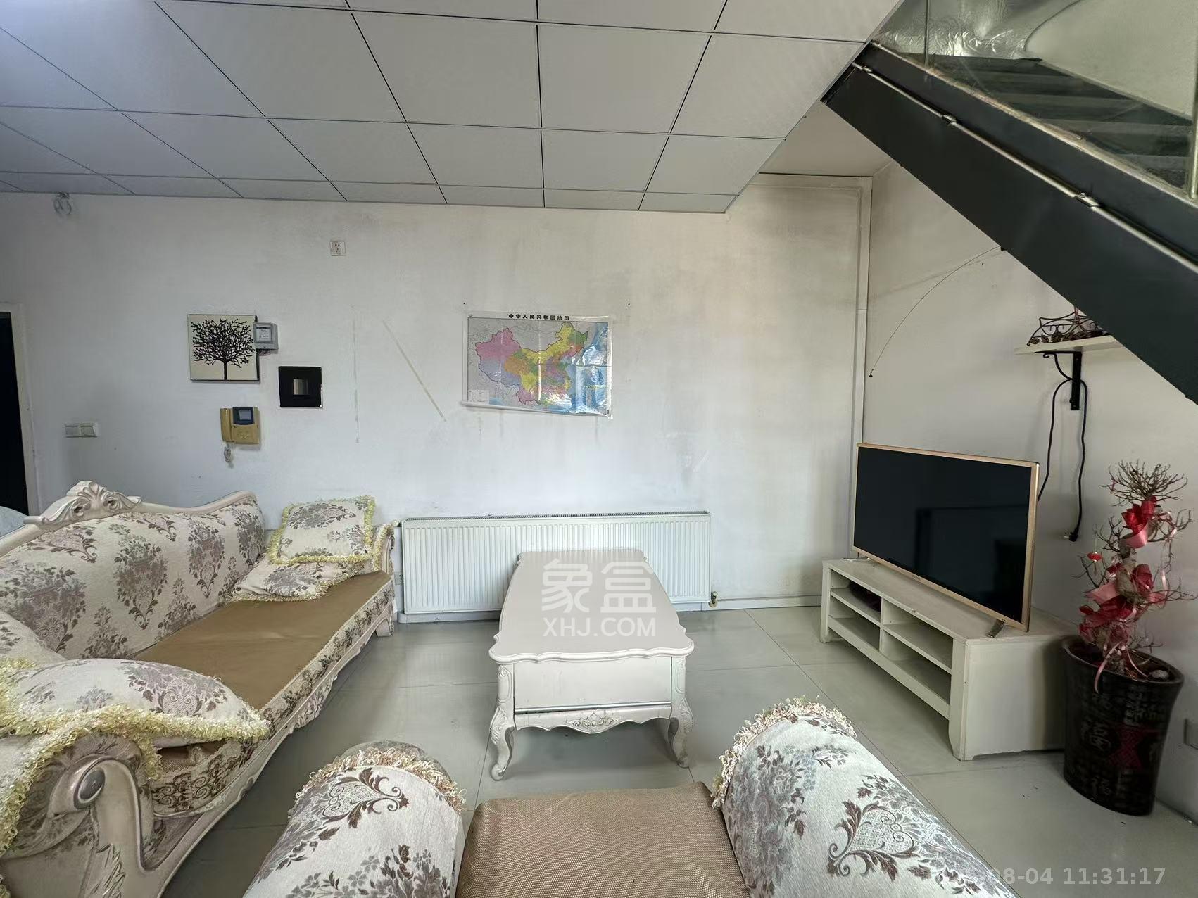 上海城小区 1室2厅1卫 2000.0元/月 上海城小区 1室2厅1卫 2000.0元/月室内图