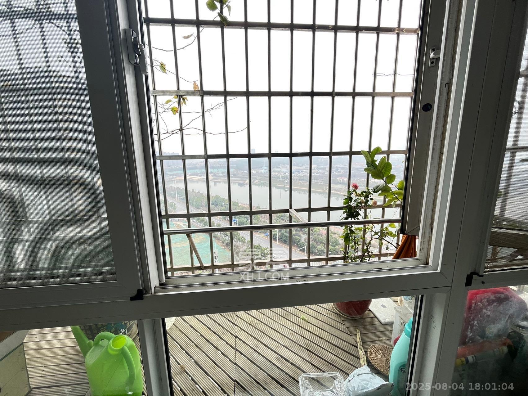 先锋东外滩  1室1厅1卫    2000.0元/月 先锋东外滩  1室1厅1卫    2000.0元/月室内图