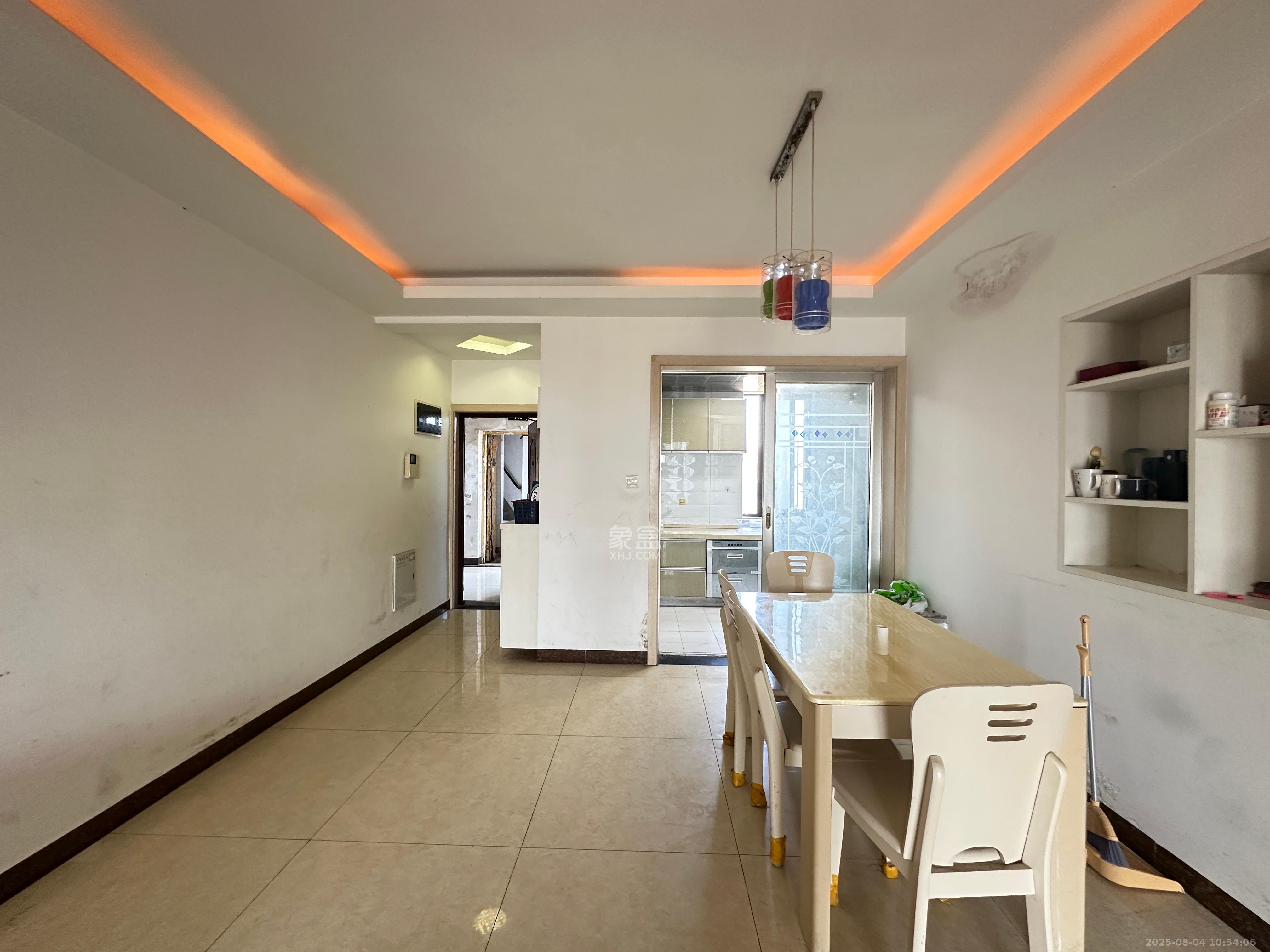 保利麓谷林语E区 4室2厅2卫 2600.0元/月 保利麓谷林语E区 4室2厅2卫 2600.0元/月室内图