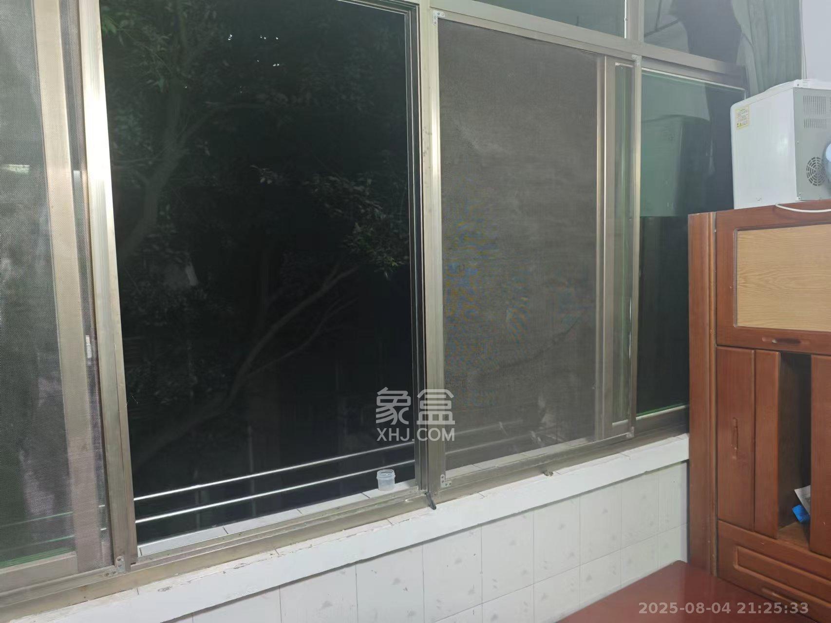 文艺新村  1室1厅1卫    1400.0元/月室内图