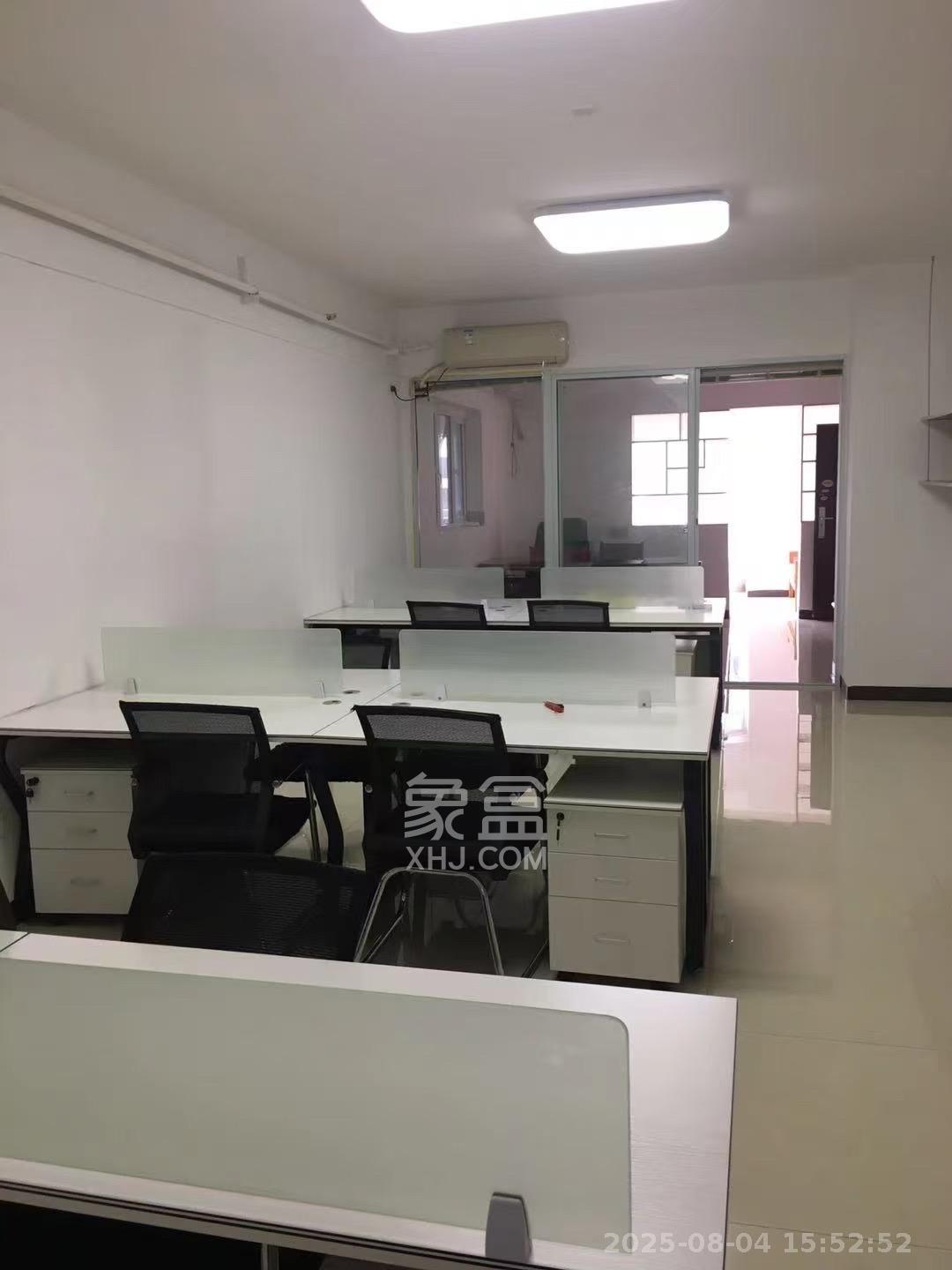 MOMA当代广场  1室0厅0卫    1600.0元/月室内图