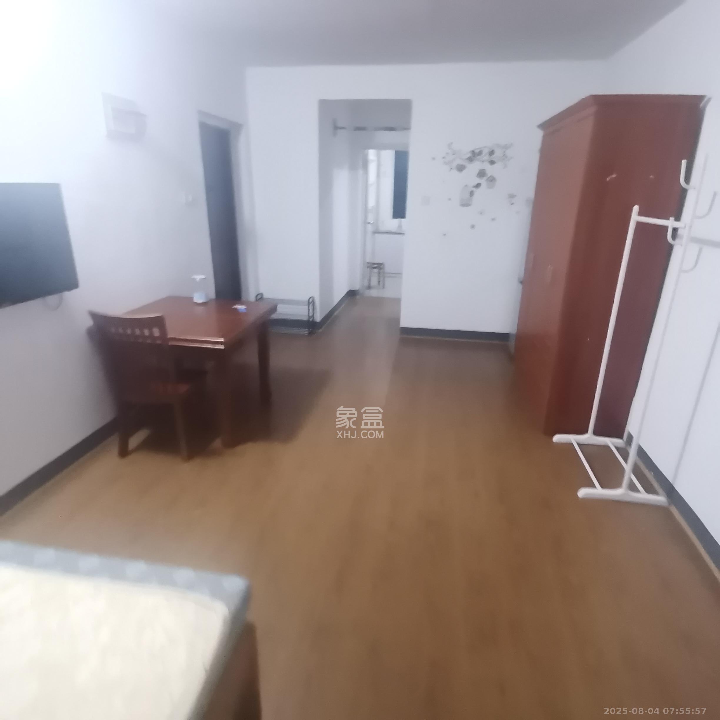 长房凤凰佳园 1室1厅1卫 1100.0元/月 长房凤凰佳园 1室1厅1卫 1100.0元/月室内图