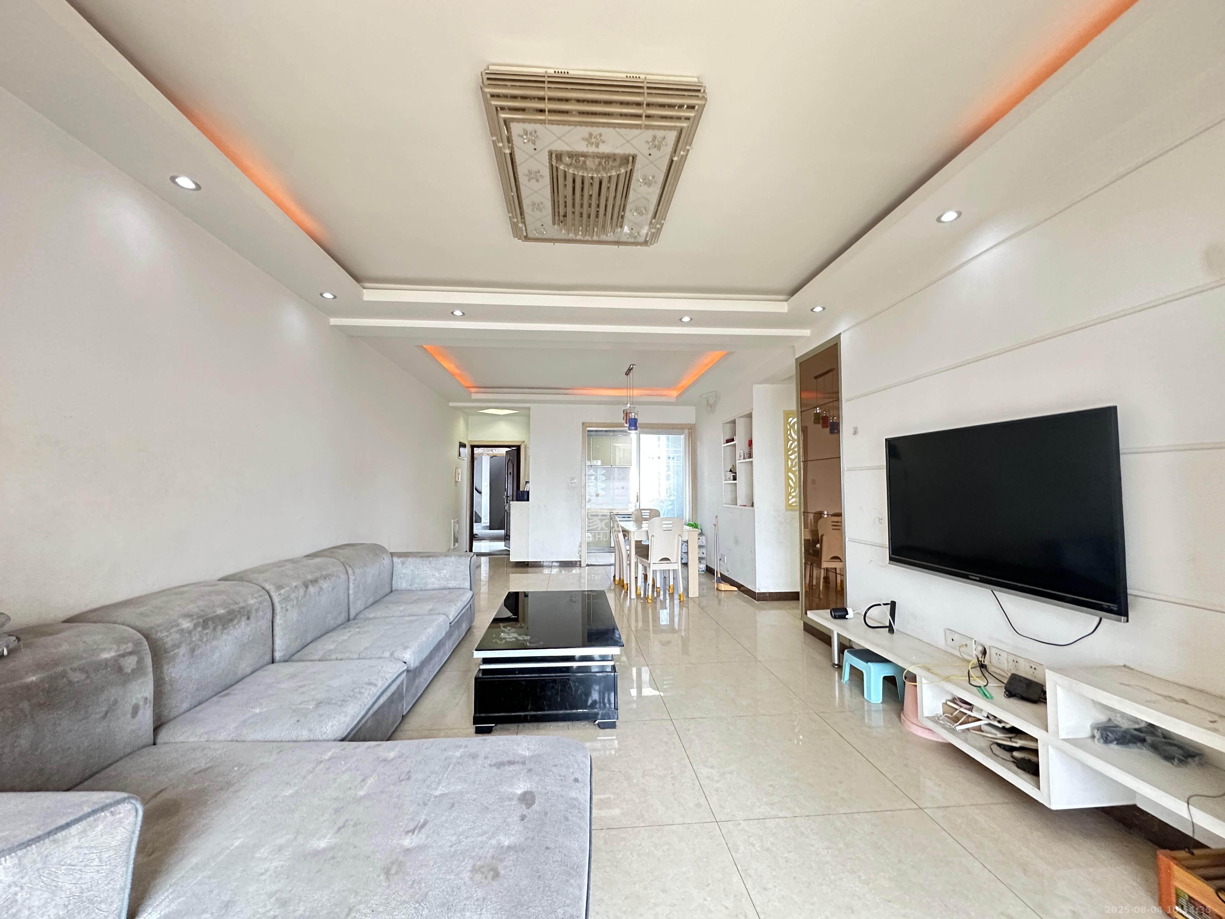 保利麓谷林语E区 4室2厅2卫 2600.0元/月 保利麓谷林语E区 4室2厅2卫 2600.0元/月室内图