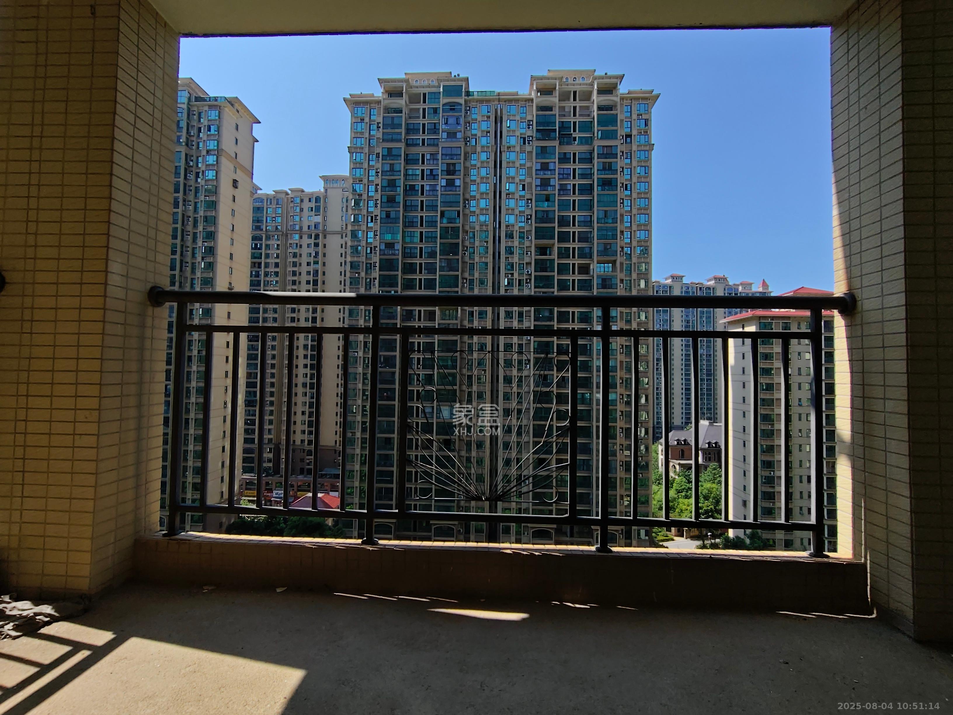 富基世纪公园  3室2厅1卫    1300.0元/月室内图