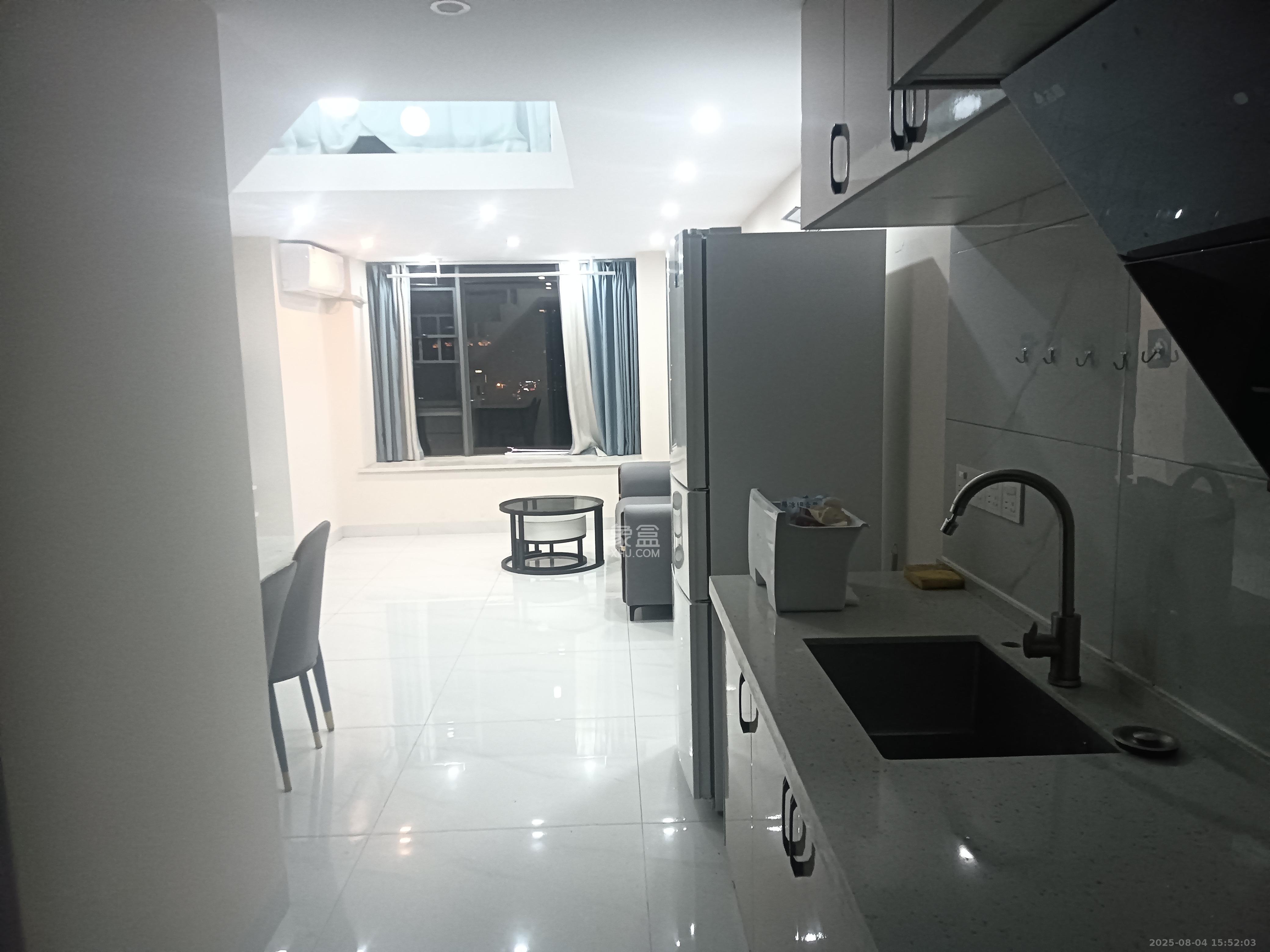 佳兆业云顶都汇 3室1厅1卫 1800.0元/月 佳兆业云顶都汇 3室1厅1卫 1800.0元/月室内图