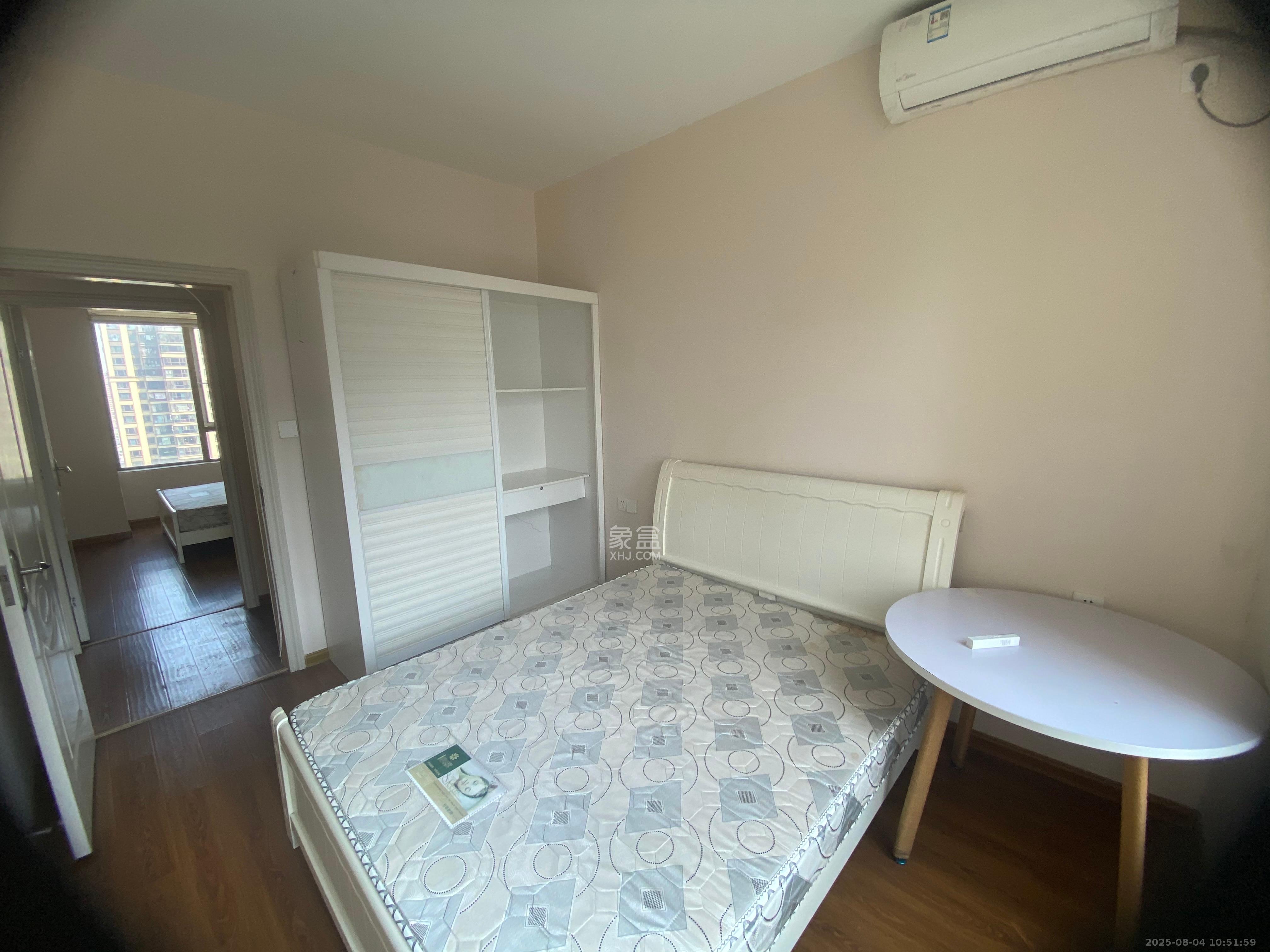 梅溪湖金茂悦(金悦雅苑) 4室2厅2卫 3800.0元/月 梅溪湖金茂悦(金悦雅苑) 4室2厅2卫 3800.0元/月室内图