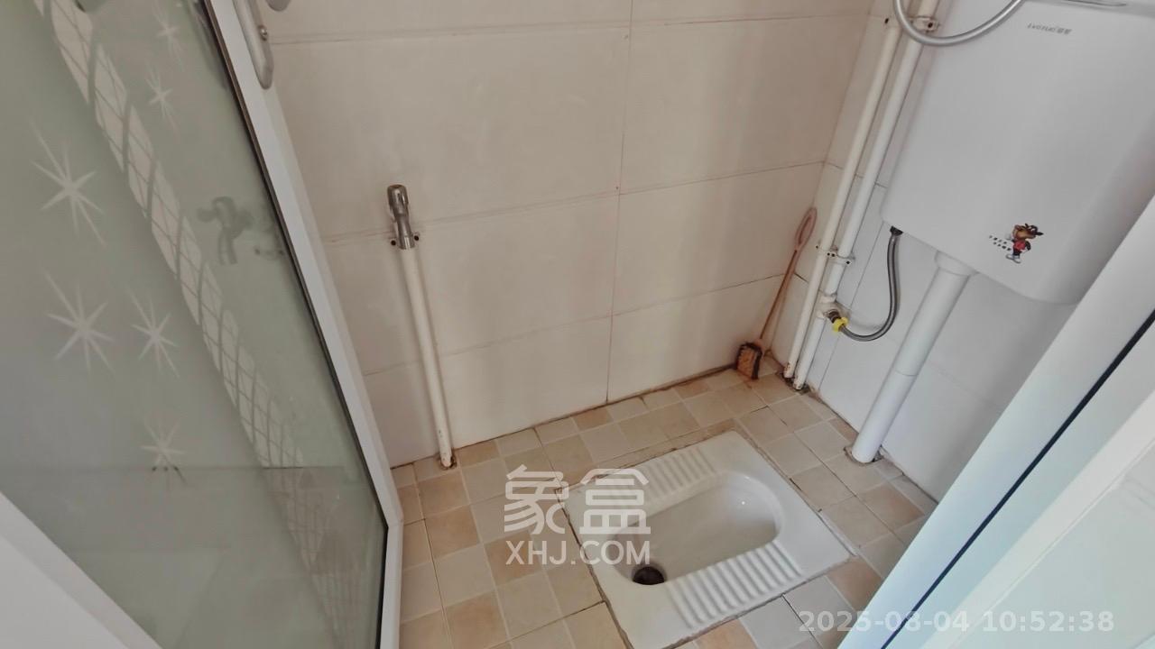 梅溪湖金茂悦(金悦雅苑) 4室2厅2卫 3800.0元/月 梅溪湖金茂悦(金悦雅苑) 4室2厅2卫 3800.0元/月室内图