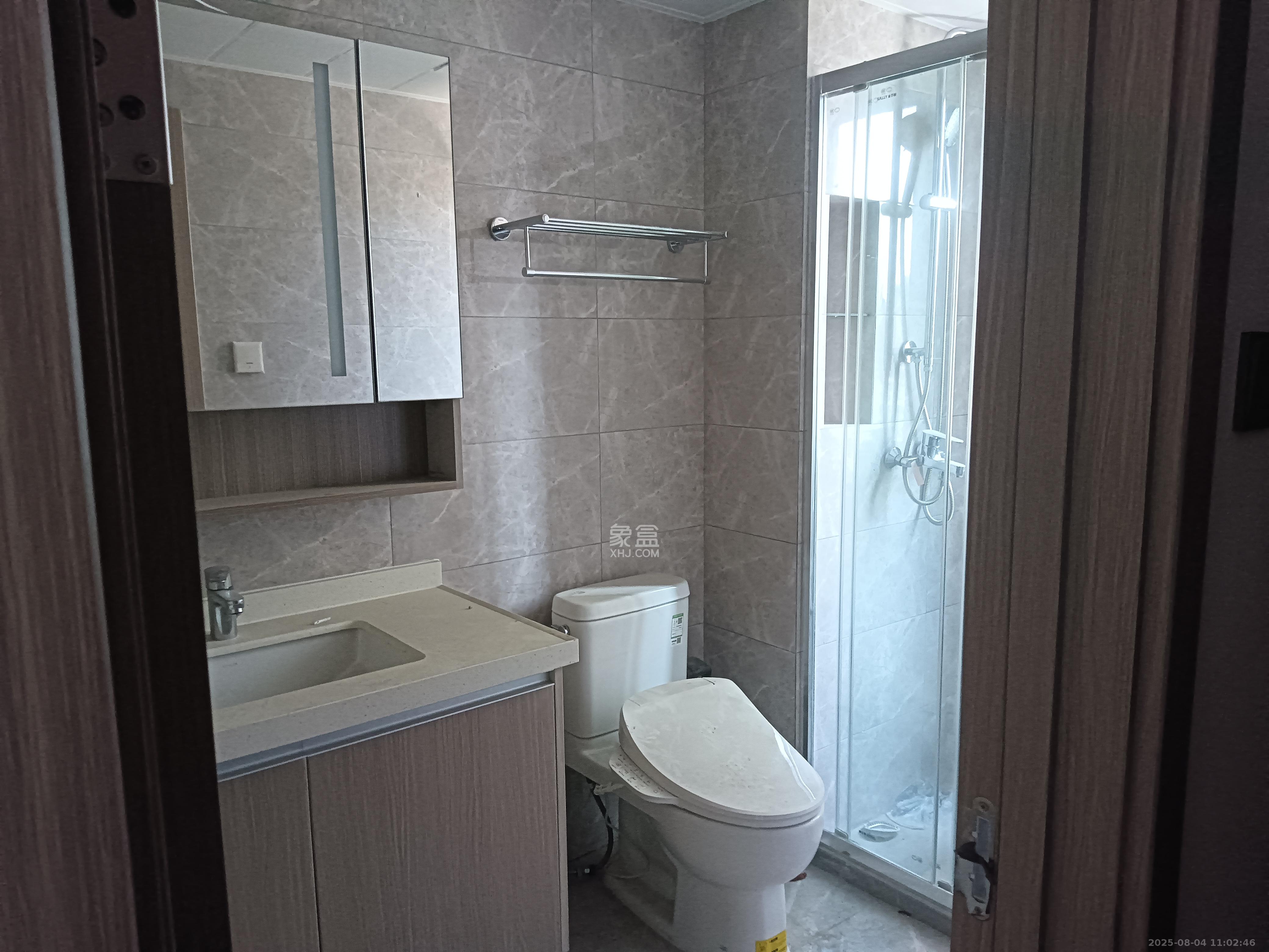 旭辉雨花郡 4室2厅2卫 4500.0元/月 旭辉雨花郡 4室2厅2卫 4500.0元/月室内图