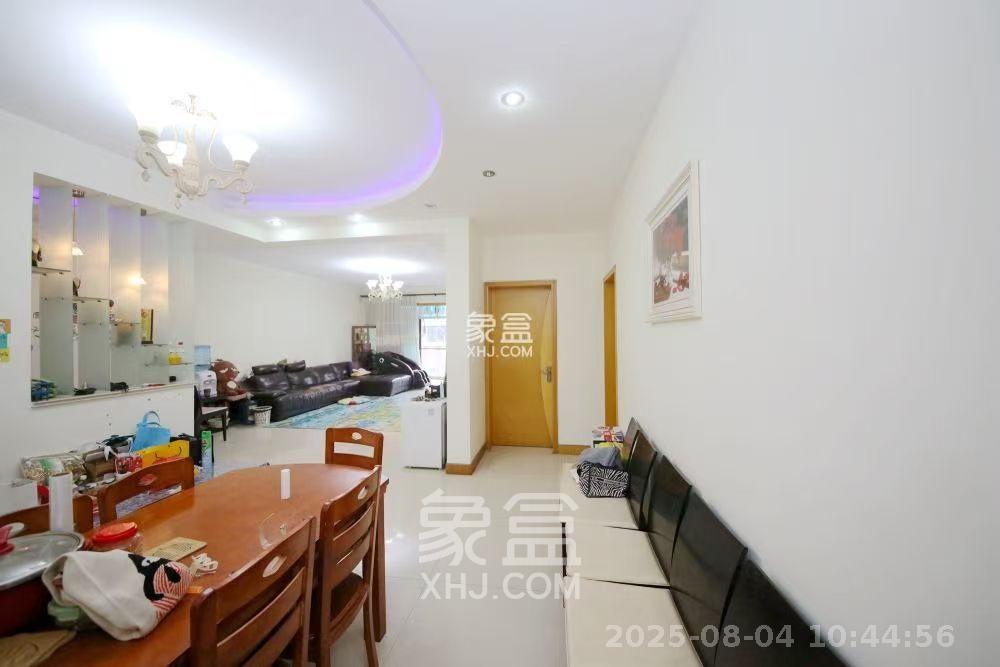 颐美园  3室2厅1卫    2500.0元/月室内图