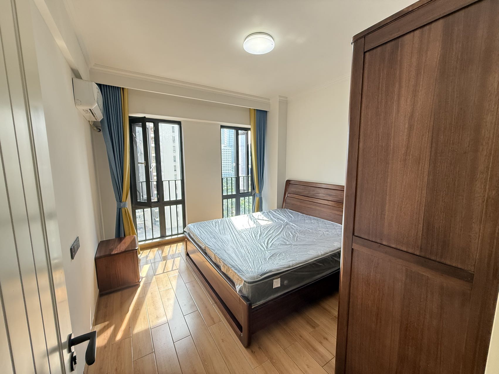 尚运上品 2室2厅1卫 4800.0元/月 尚运上品 2室2厅1卫 4800.0元/月室内图