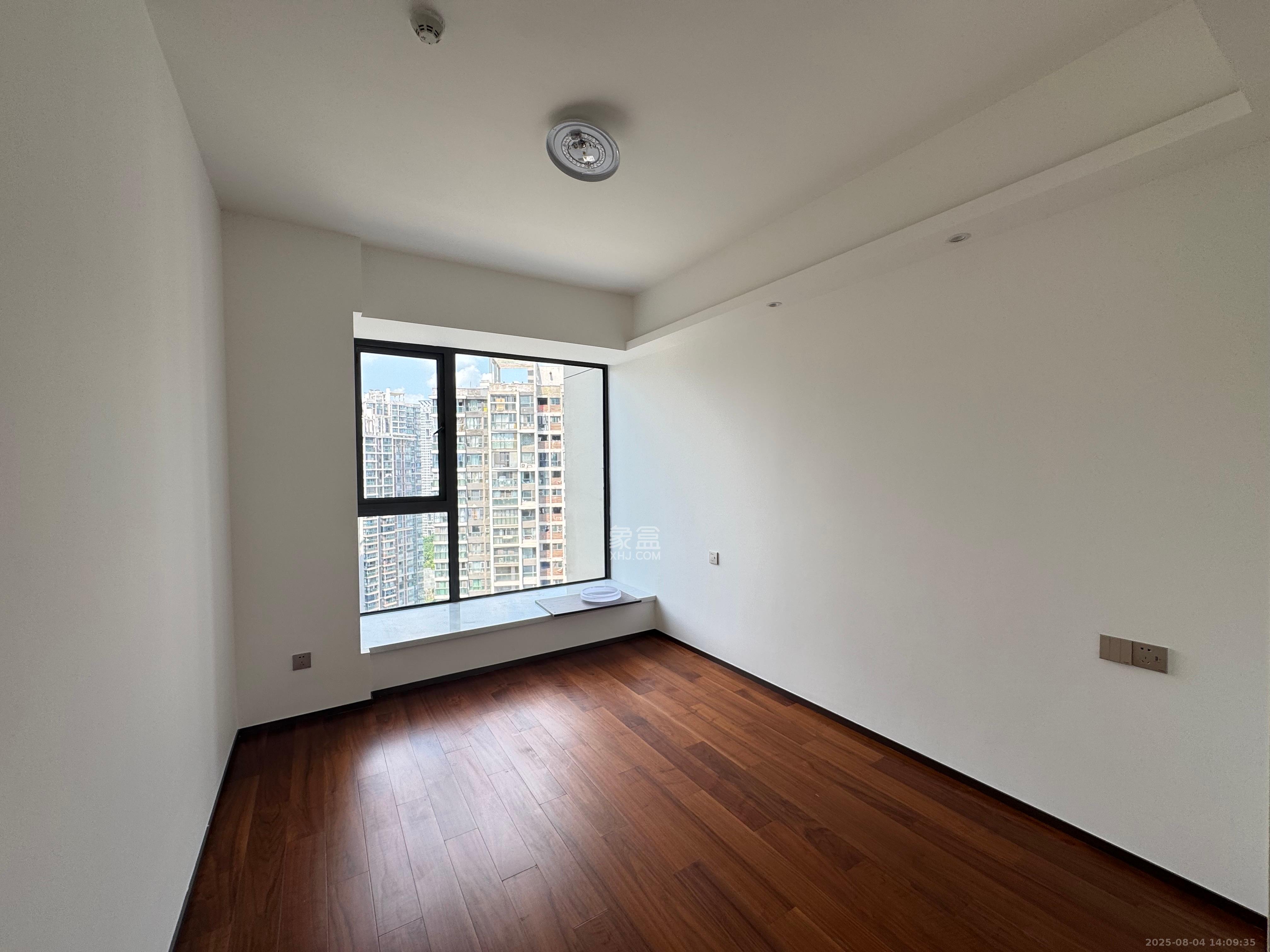 北辰瀚江府  4室2厅2卫    8800.0元/月室内图