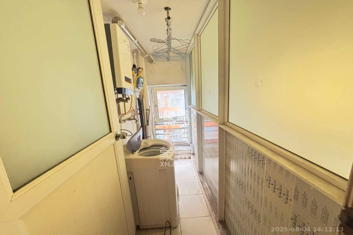 他城(天鸿时代公寓)  1室1厅1卫    1200.0元/月 他城(天鸿时代公寓)  1室1厅1卫    1200.0元/月室内图1