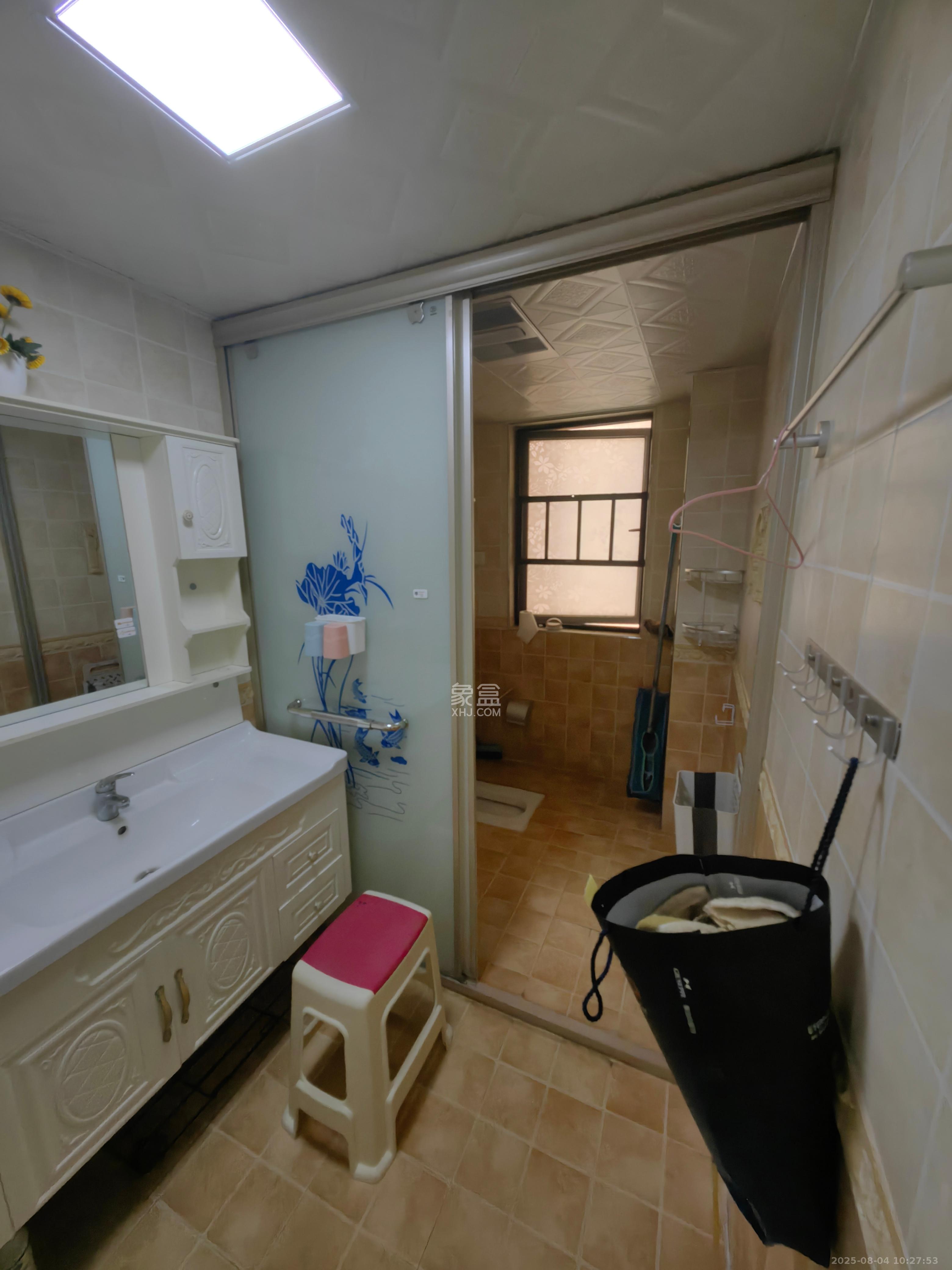 中建芙蓉嘉苑  2室2厅1卫    2200.0元/月室内图