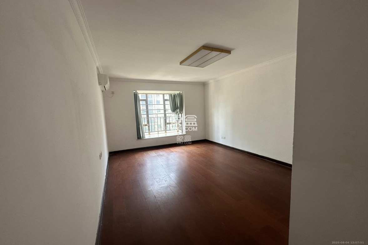 江山帝景雅典  4室2厅2卫    3000.0元/月 江山帝景雅典  4室2厅2卫    3000.0元/月室内图