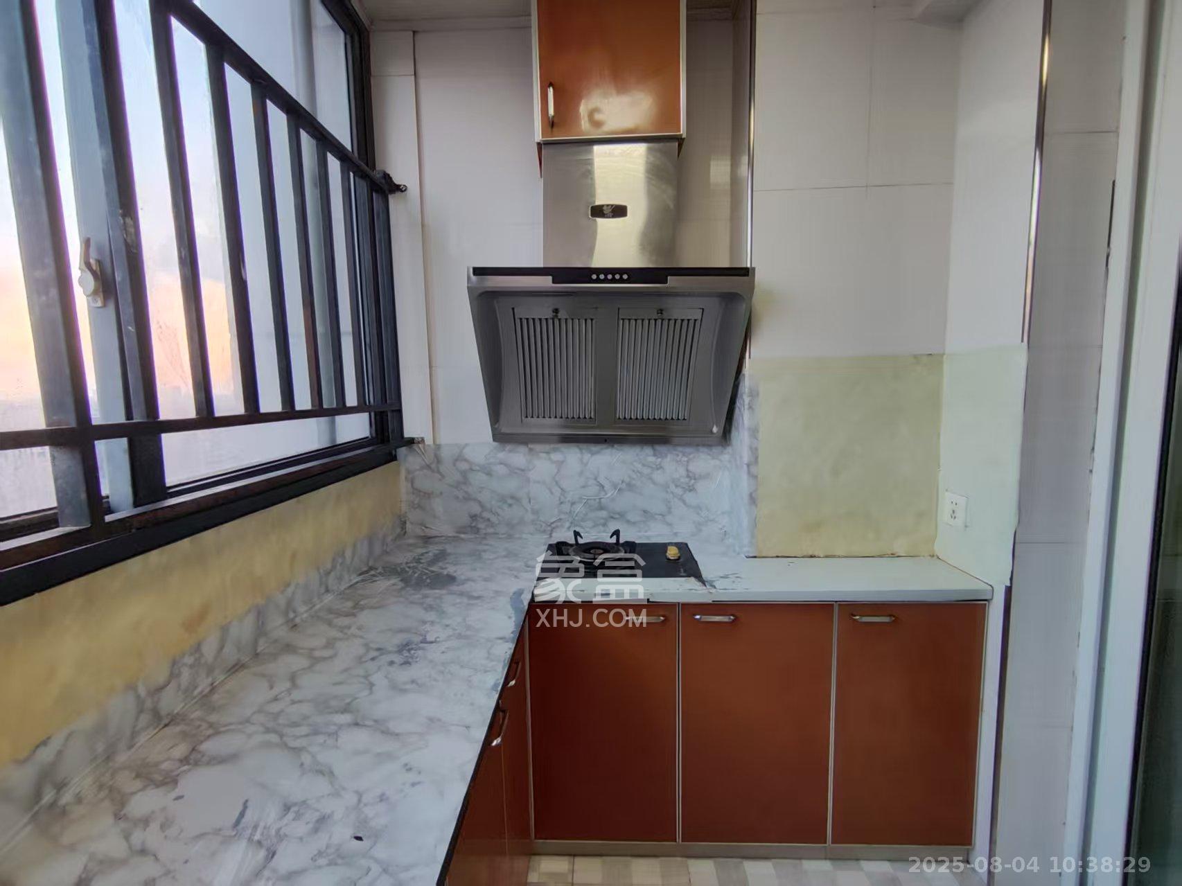 尚都花园城 1室1厅1卫 1100.0元/月 尚都花园城 1室1厅1卫 1100.0元/月室内图