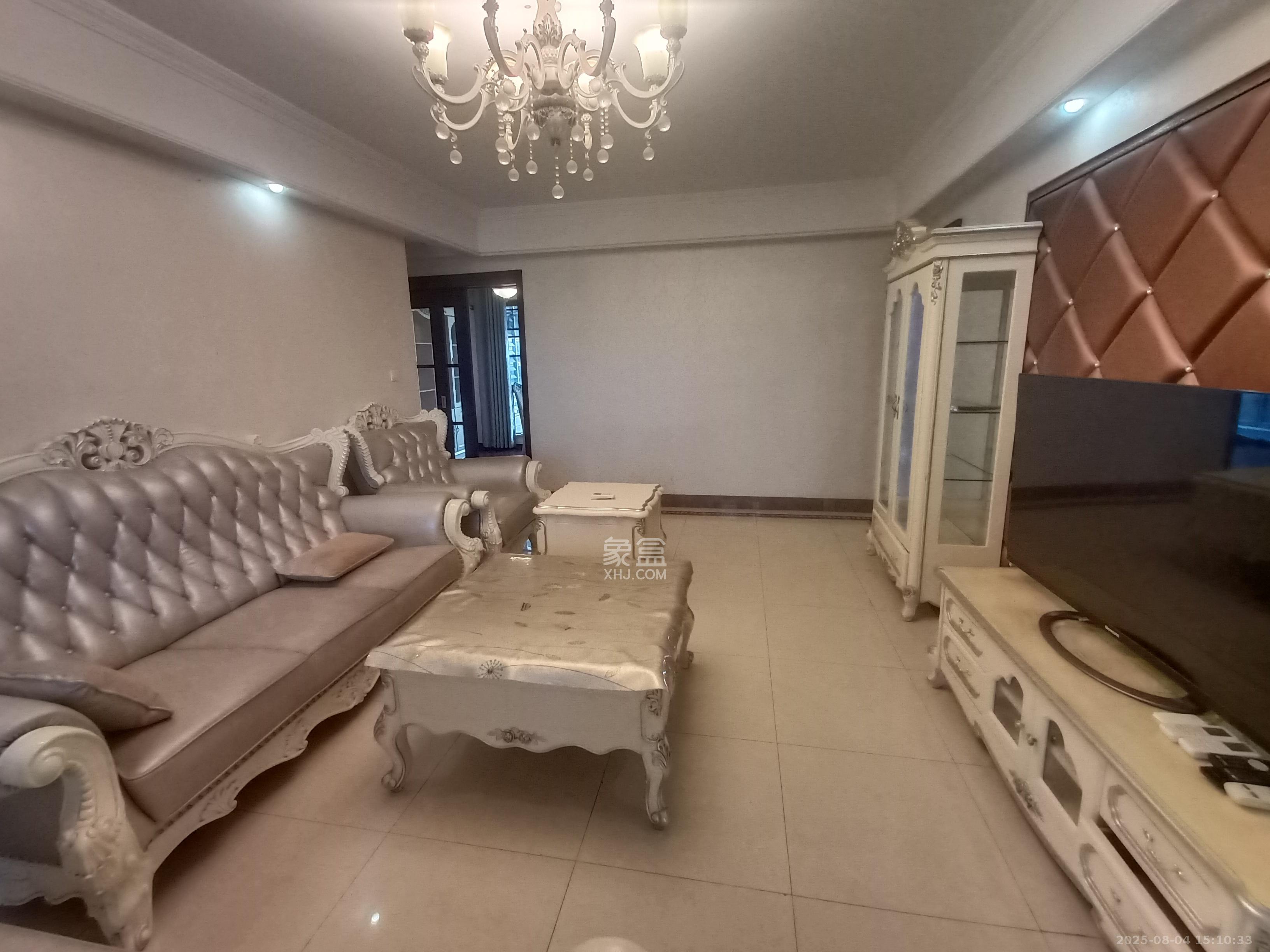 中海国际一期 4室2厅2卫 2600.0元/月 中海国际一期 4室2厅2卫 2600.0元/月室内图