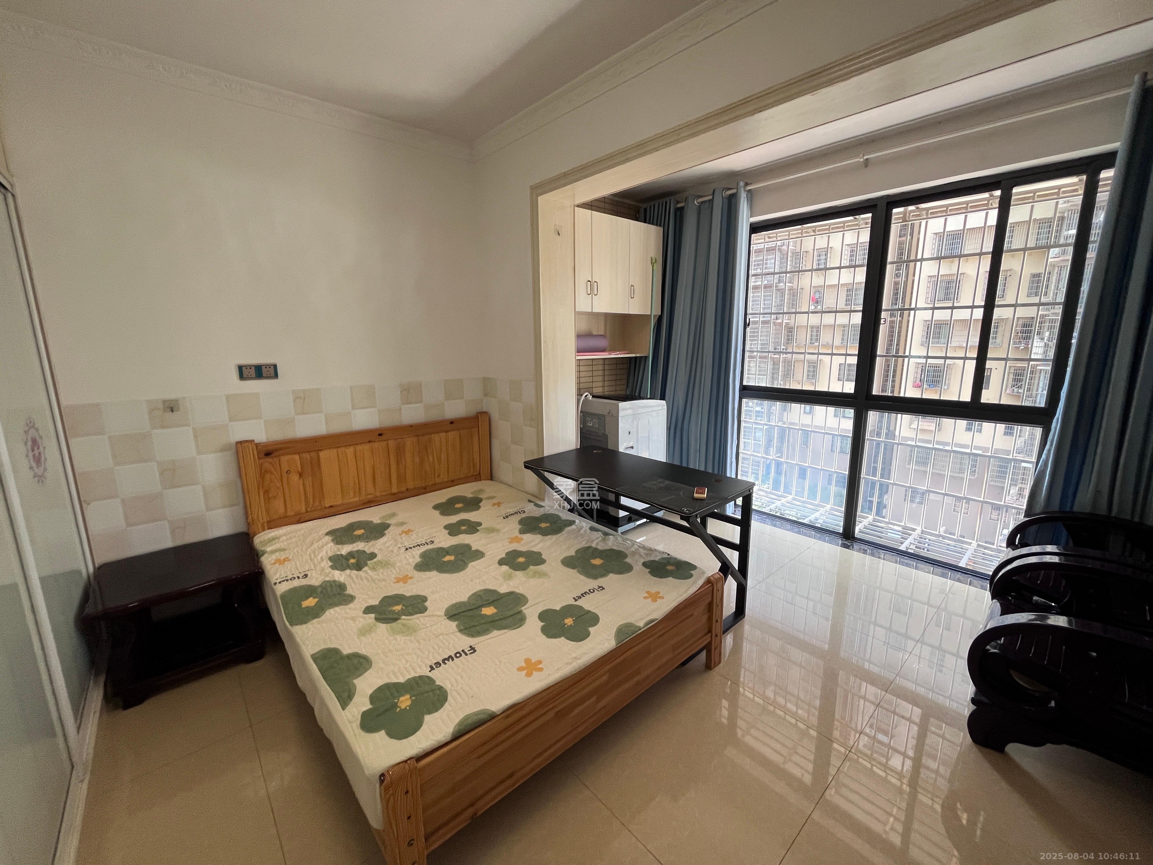 星城新宇莲景苑 3室1厅1卫 2100.0元/月 星城新宇莲景苑 3室1厅1卫 2100.0元/月室内图